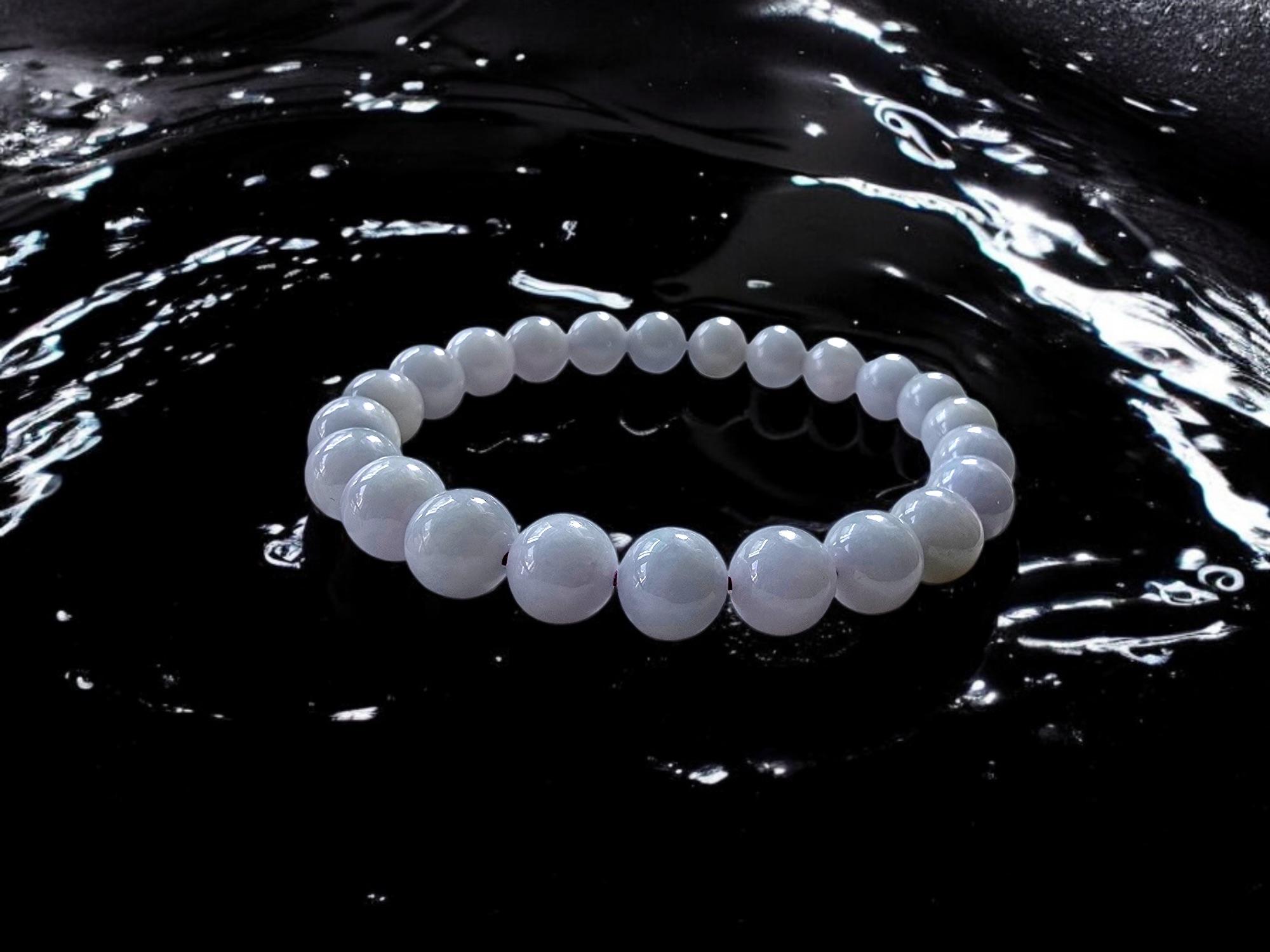 MADE IN JAPAN 8mm Beads Lavender Purple Burmese A-Jade Beaded Bracelet For Sale 7