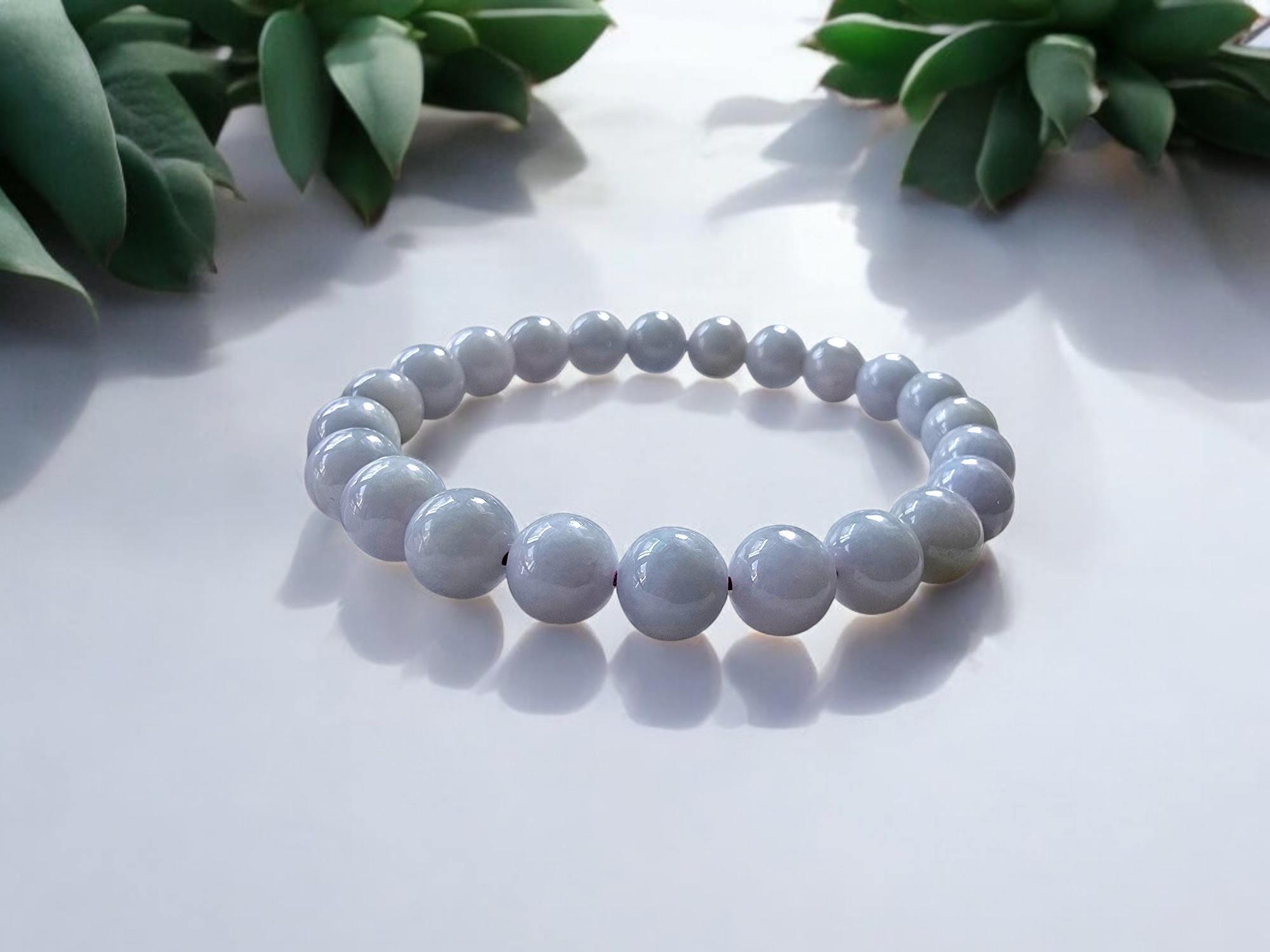 MADE IN JAPAN 8mm Beads Lavender Purple Burmese A-Jade Beaded Bracelet For Sale 8