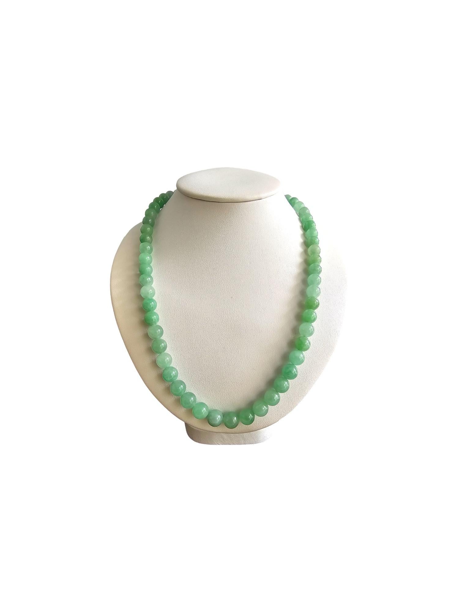 MADE IN JAPAN Burmese A-Jade Beaded Necklace 8.50-10mm Each x 57 beads Silver925 For Sale 8