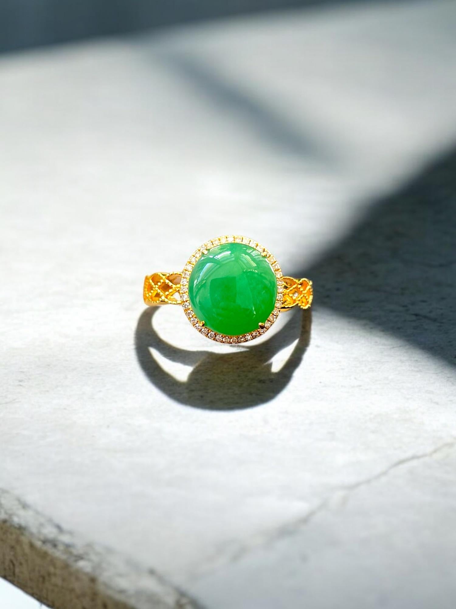 MADE IN JAPAN Certified Burmese A-Jade, Natural White Diamonds and 18K Gold For Sale 4