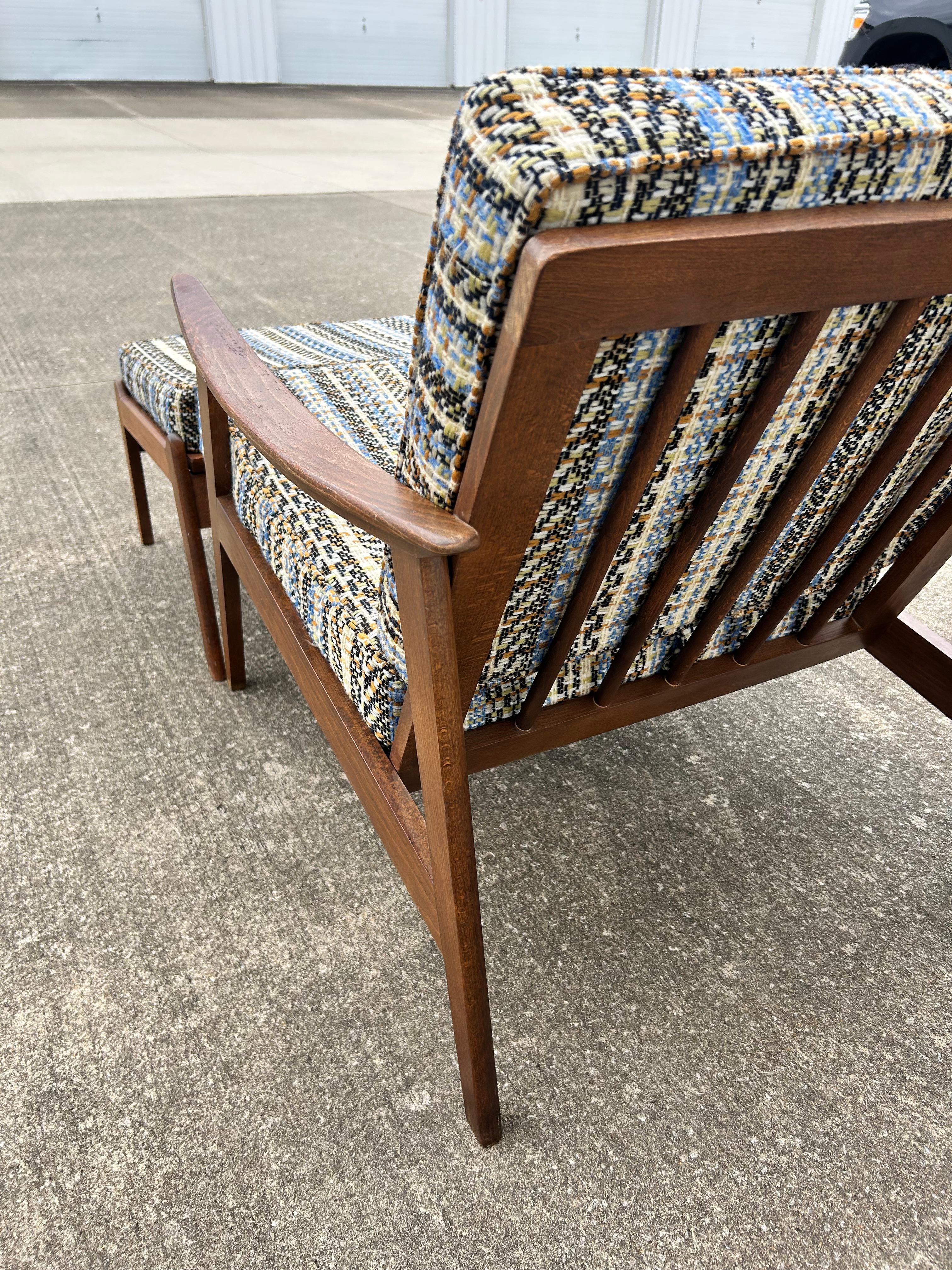 Made in Yugoslavia Loungesessel und Ottomane im Angebot 4