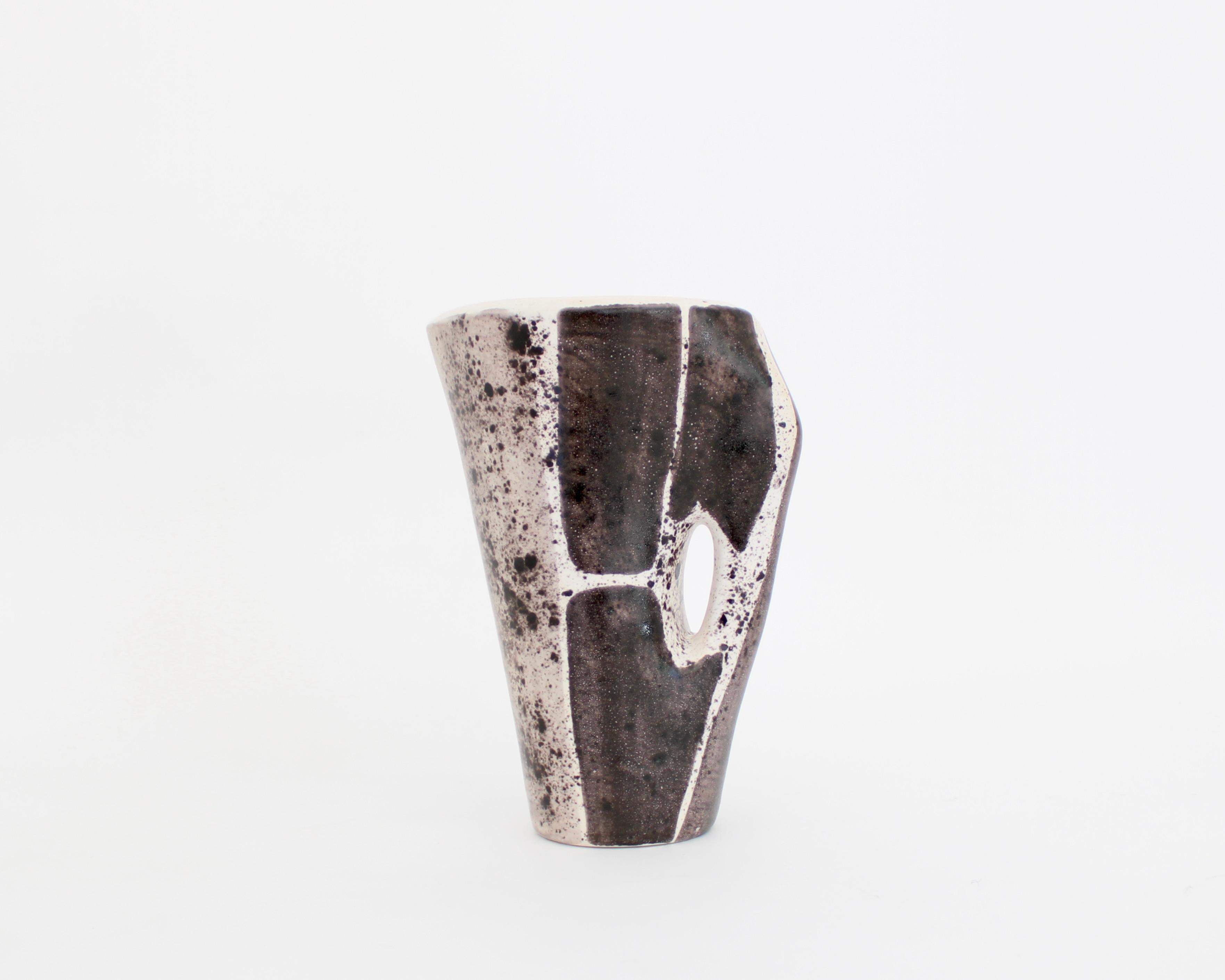 Mid-20th Century Mado Jolain French Ceramic Vase with Abstract Drawings Black, White and Grey