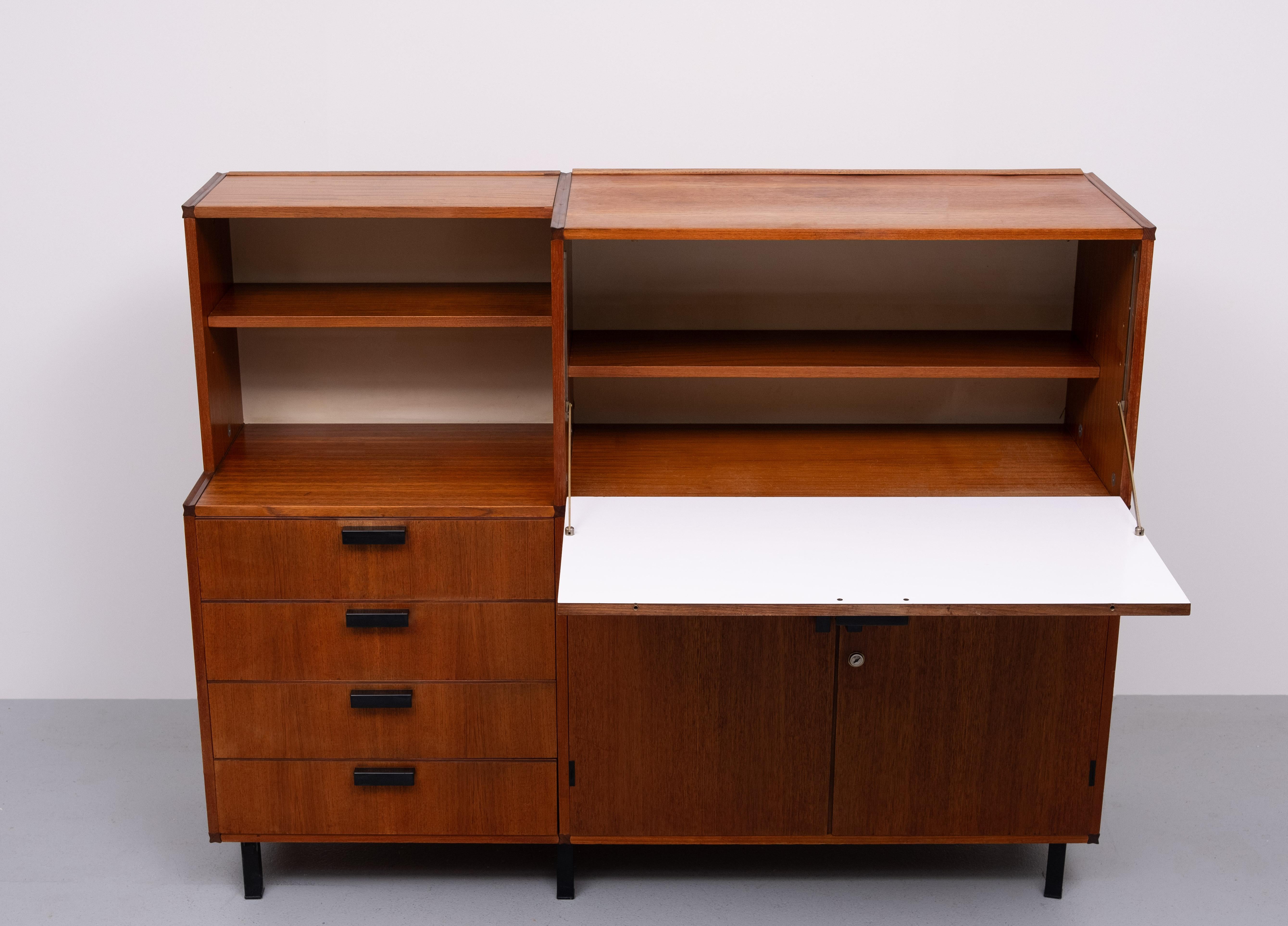 Mueble a medida de Cees Braakman para Pastoe, años 60 Holandés en venta
