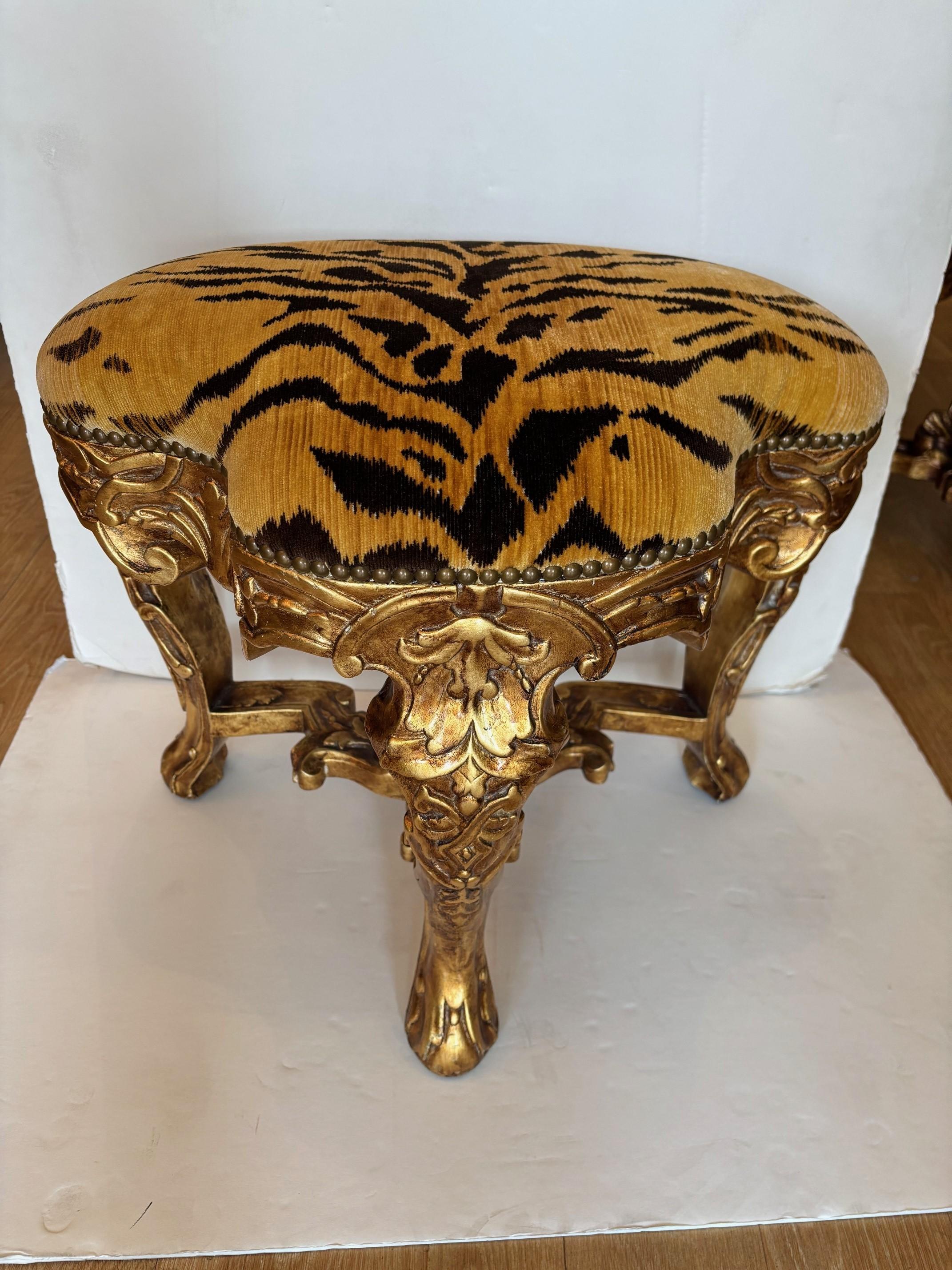 Made to Oder Hand Carved and Handcrafted Italian Rococo Stool w/ Nail Head Trim For Sale 4