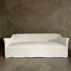 Sofa mit belgischem Leinenbezug auf Bestellung