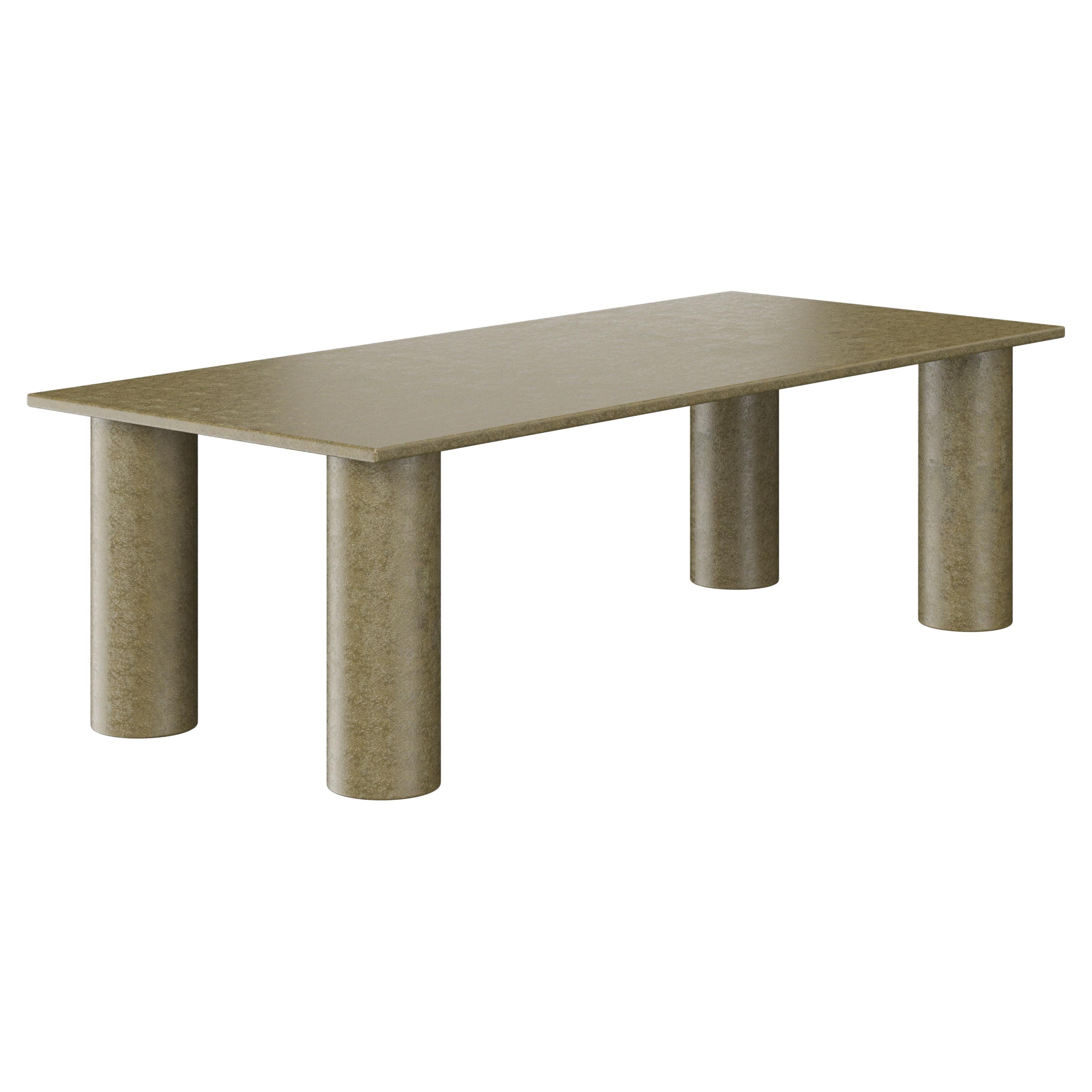 Table de salle à manger d'extérieur brutaliste sur commande, finition vieillie