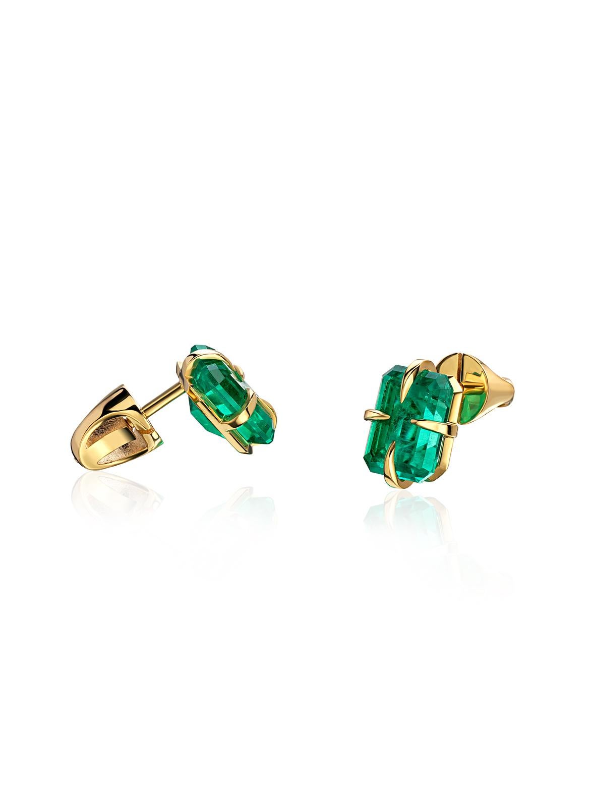 Sur commande Boucles d'oreilles or Emeraude de Colombie Or jaune 18K Béryl vert Neuf - En vente à Berlin, DE