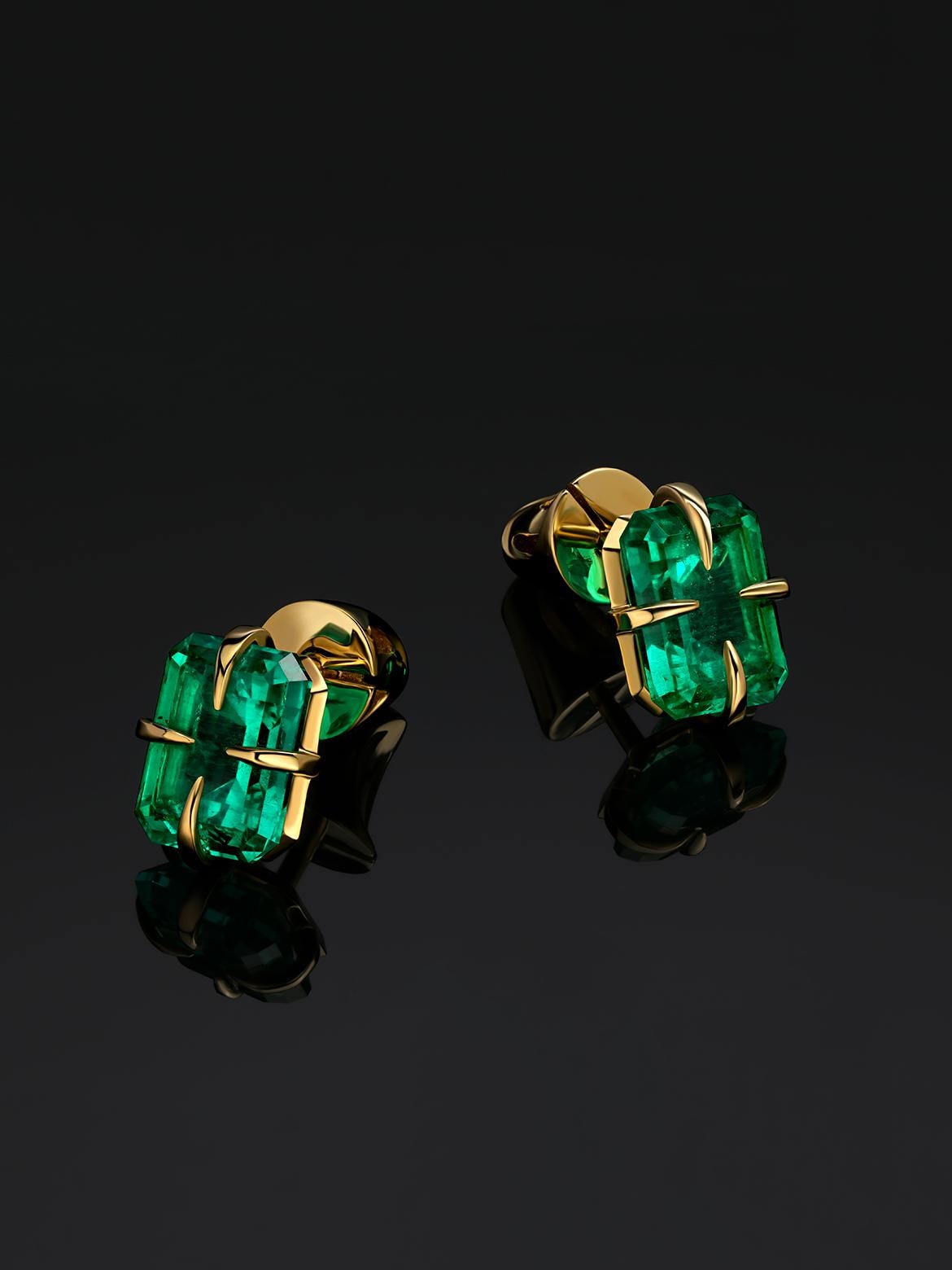 Sur commande Boucles d'oreilles or Emeraude de Colombie Or jaune 18K Béryl vert en vente 1
