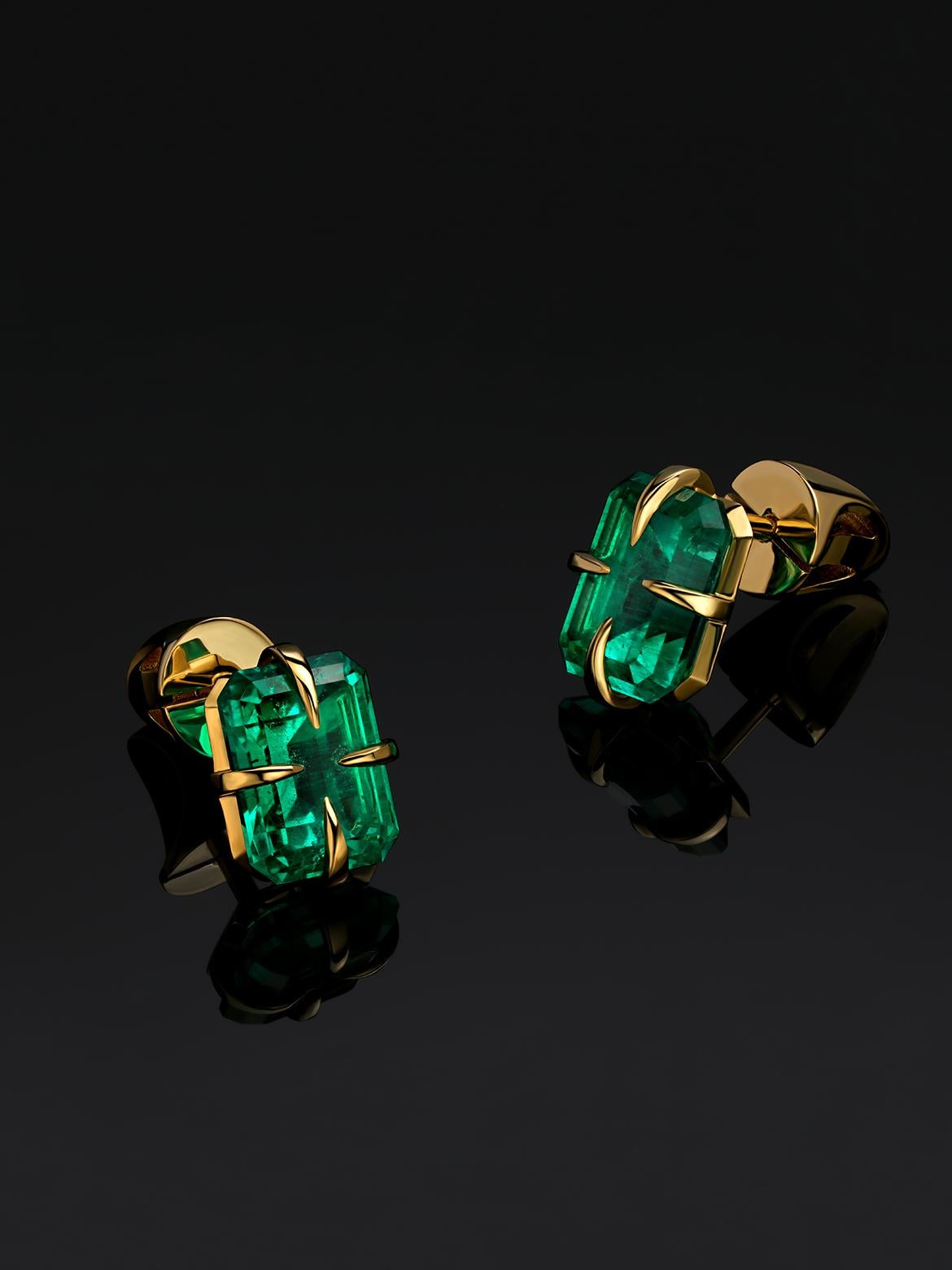 Sur commande Boucles d'oreilles or Emeraude de Colombie Or jaune 18K Béryl vert en vente 2