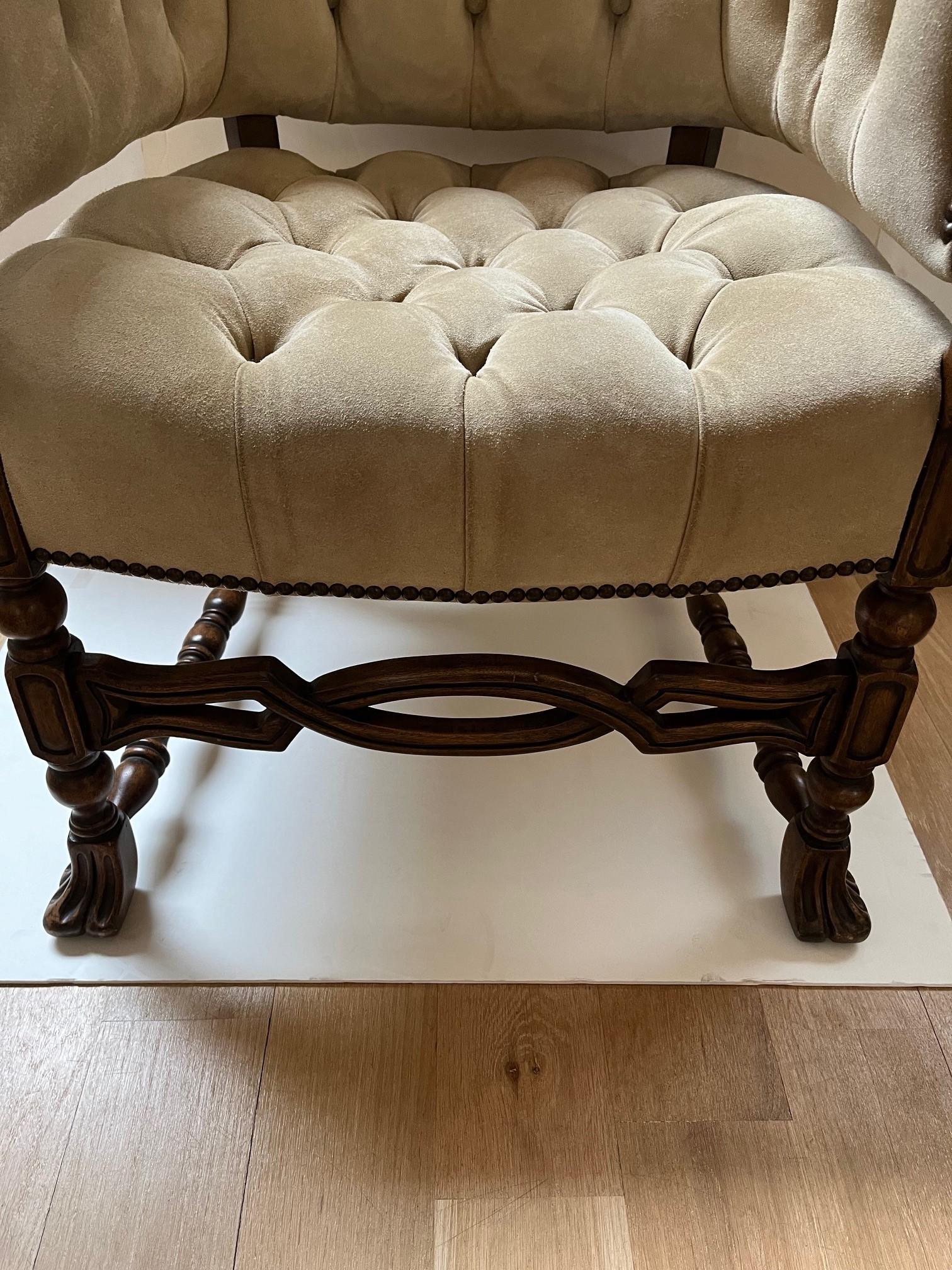 Made to Order Elegant Tufted Seat and Back in Beige Suede Leather Seville Chair For Sale 1