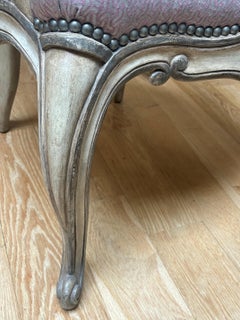 Poltrona da pranzo in stile Luigi XV su ordinazione con finitura anticata