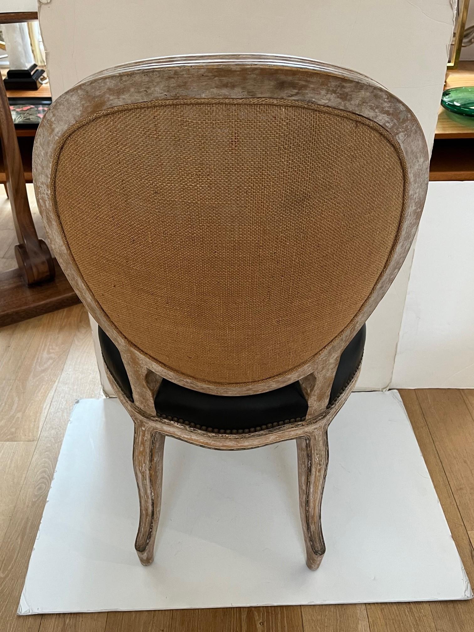 Esszimmer-Beistellstuhl im Louis-XV-Stil, auf Bestellung gefertigt, antik lackiert im Angebot 3