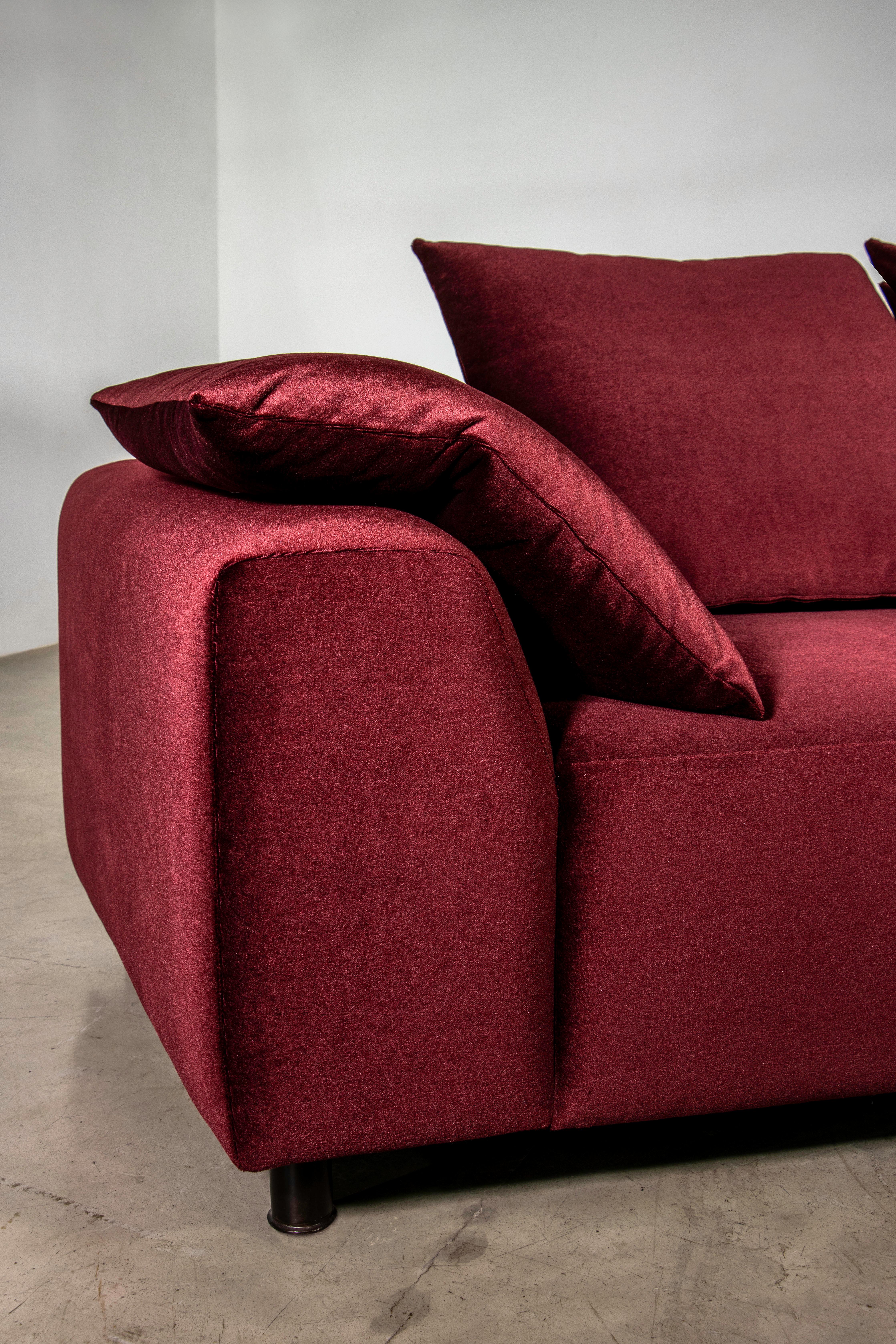Canapé sectionnel moderne et personnalisable sur commande en COM par Costantini, Sofia en vente 4