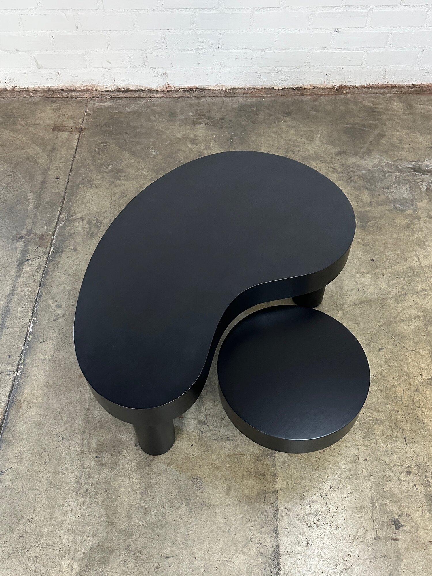 Made to Order Small Kidney Two Tiered Coffee Table Set-Full Black For Sale 7