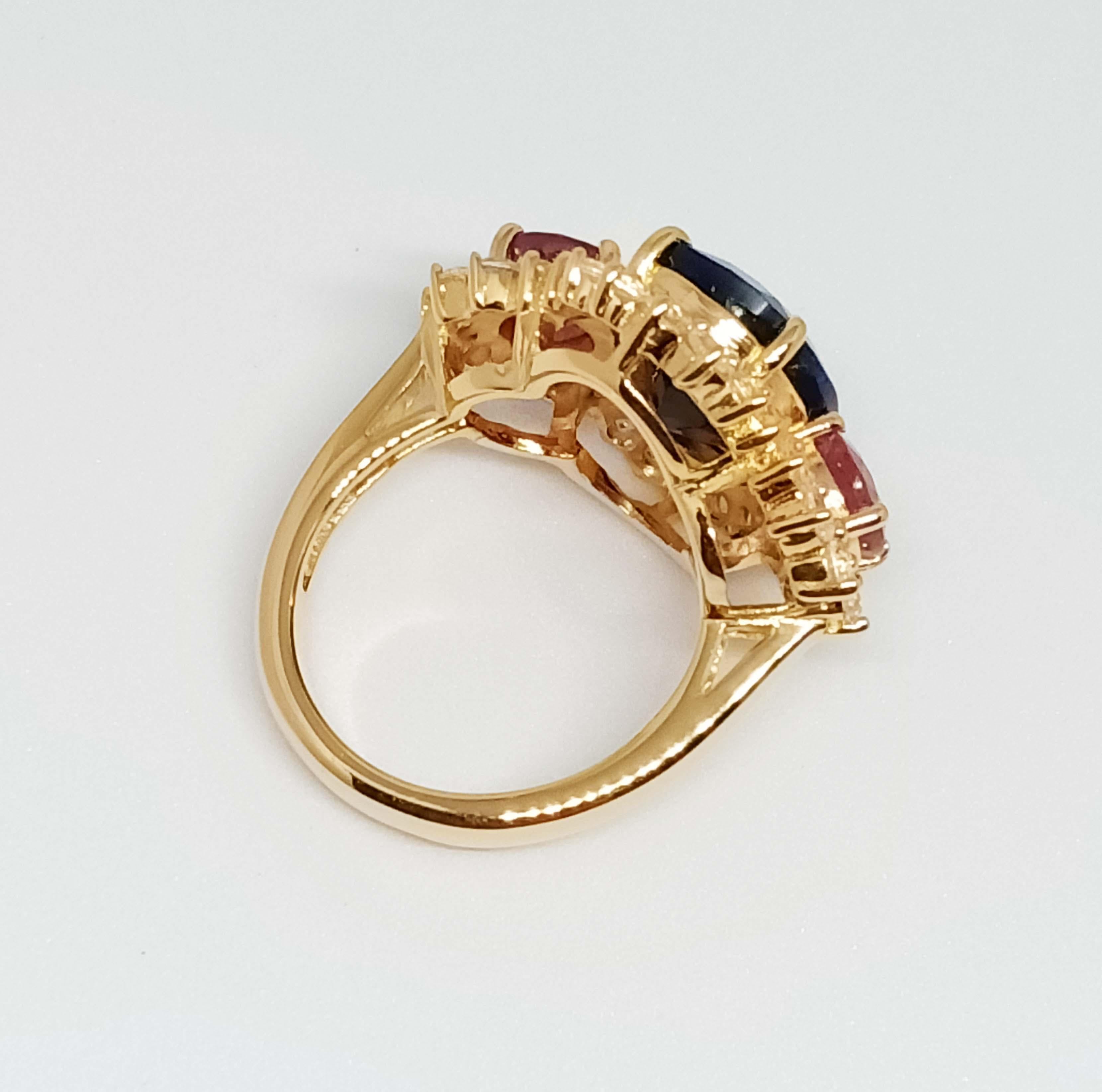 De las mujeres Hecho a medida(Oro macizo 10K) Anillo de ópalo negro con rubí. Oro macizo de 10 quilates en venta