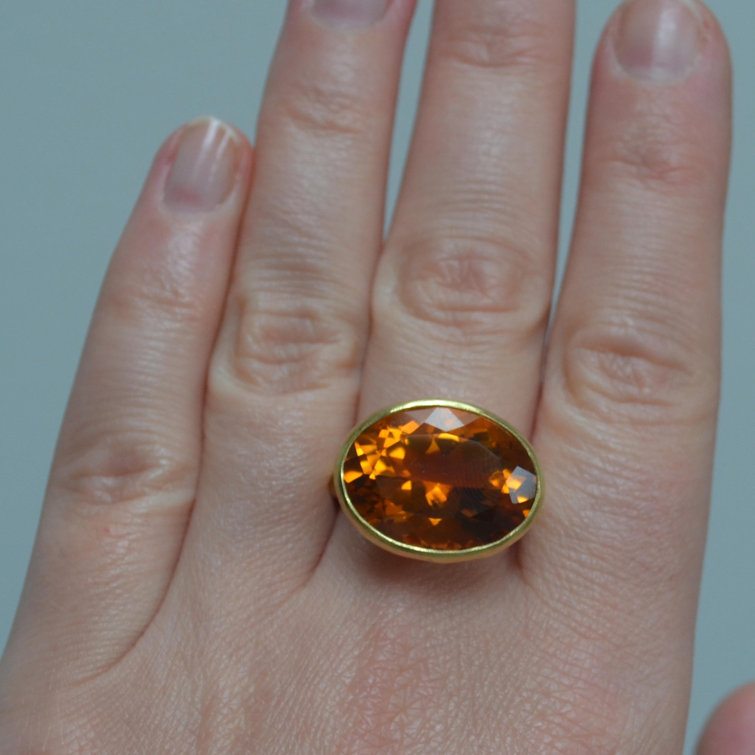 Madeira Citrine 18k Gold ring In New Condition In London, GB