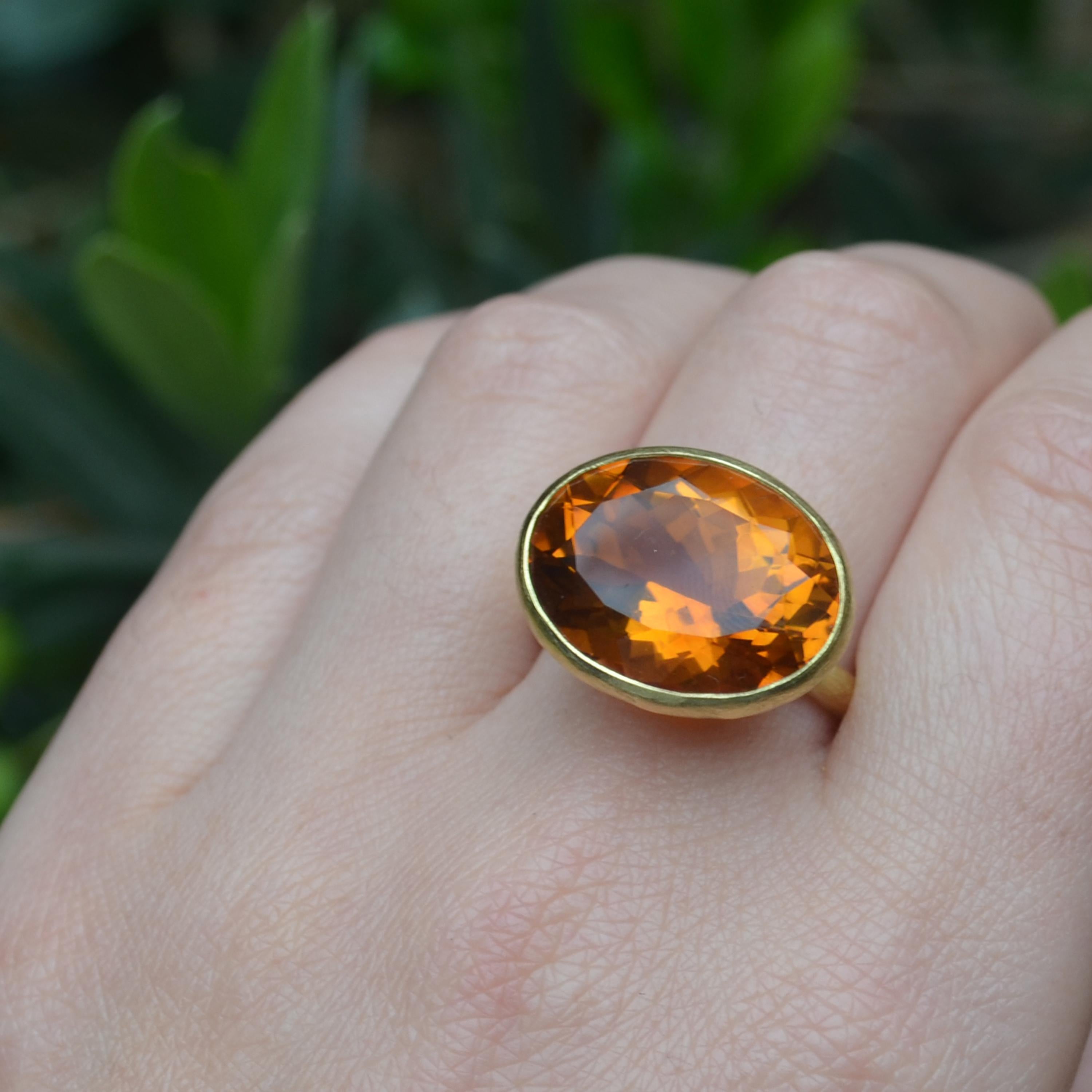 Madeira Citrine 18 Karat Gold Ring Handmade by Disa Allsopp In New Condition For Sale In London, GB