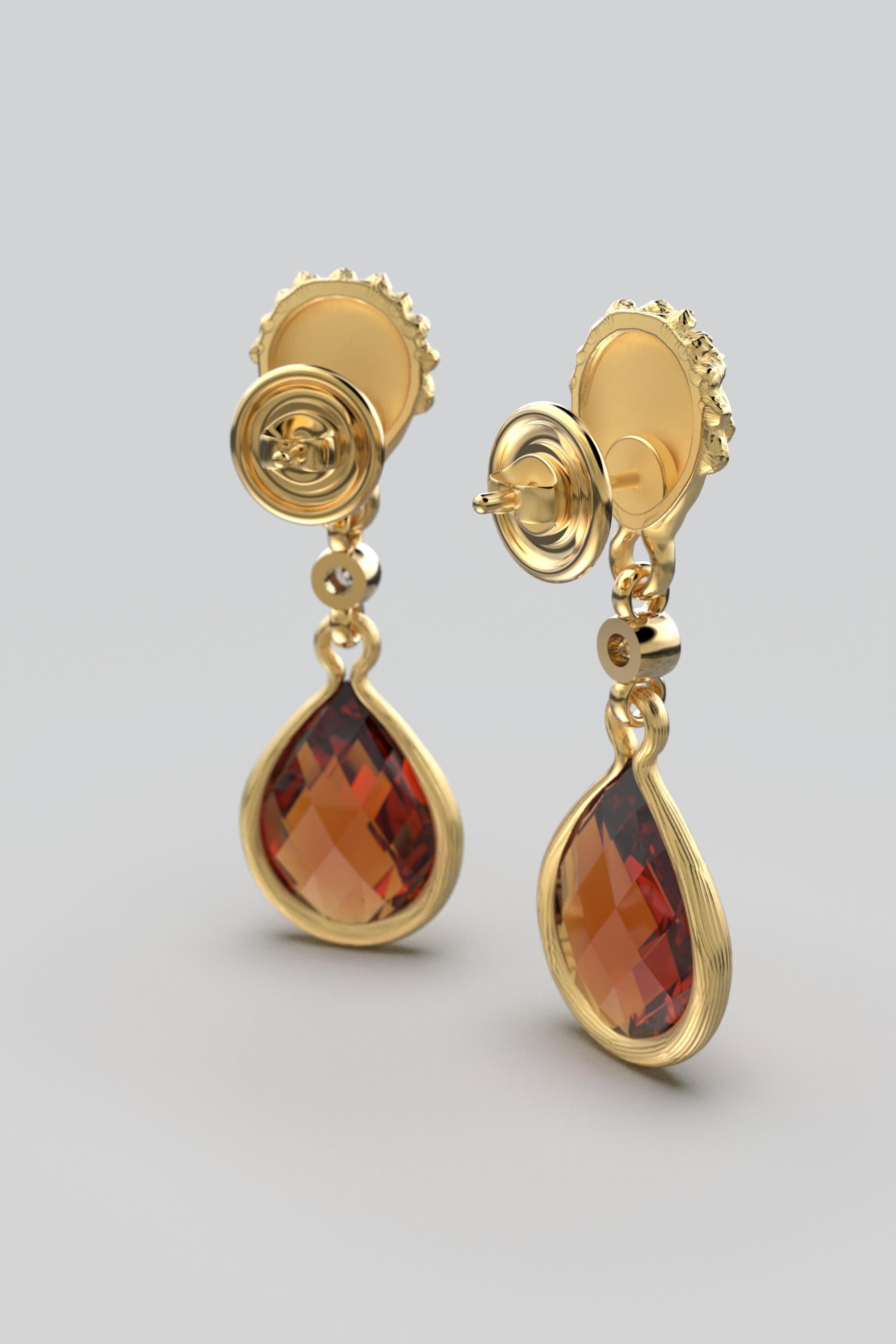 Classical Roman Madeira Citrine and Diamond Dangle Drop Earrings in 18k Solid Gold Made in Italy For Sale