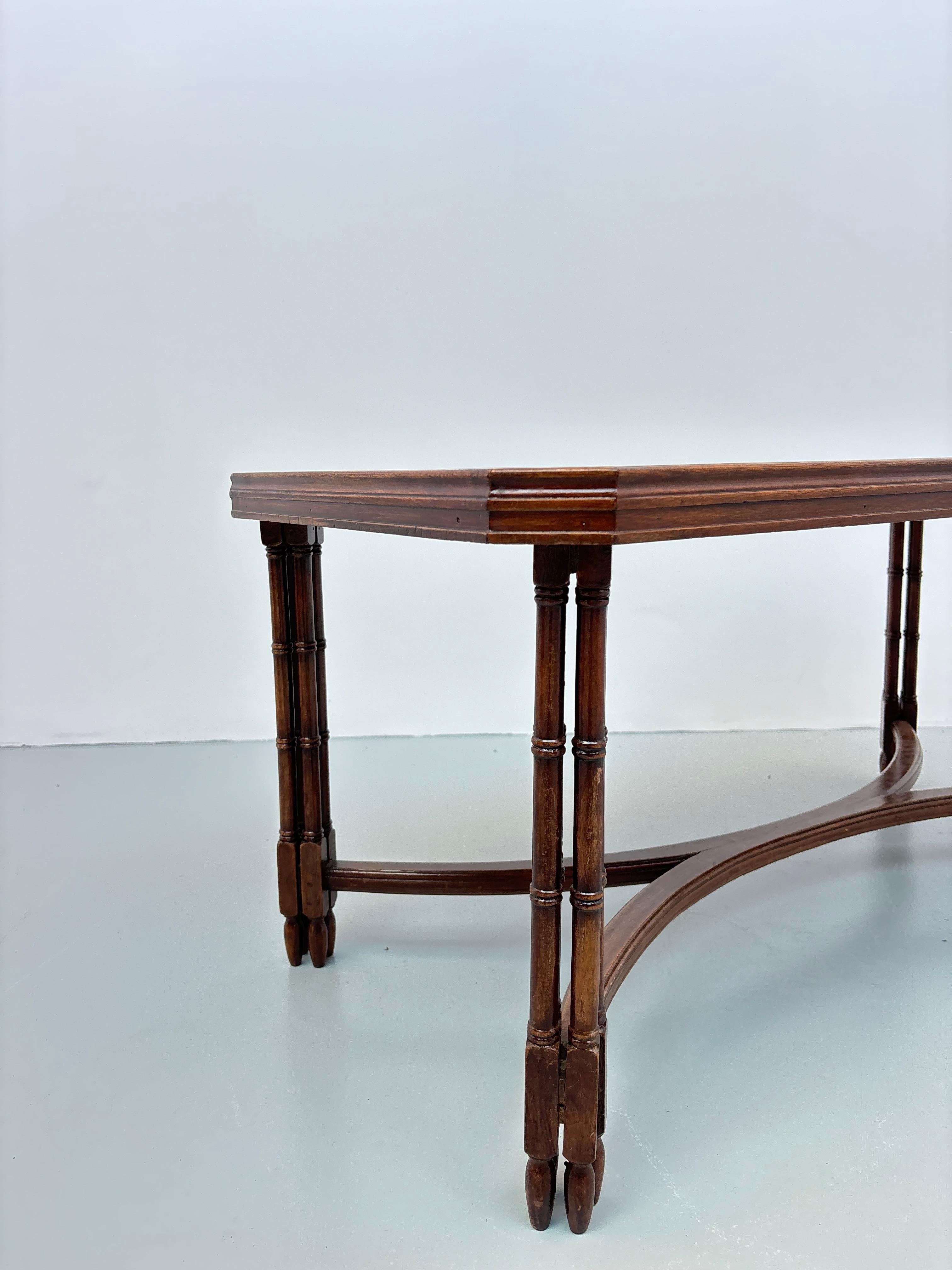 Couchtisch Madelaine Castaing (Mitte des 20. Jahrhunderts) im Angebot