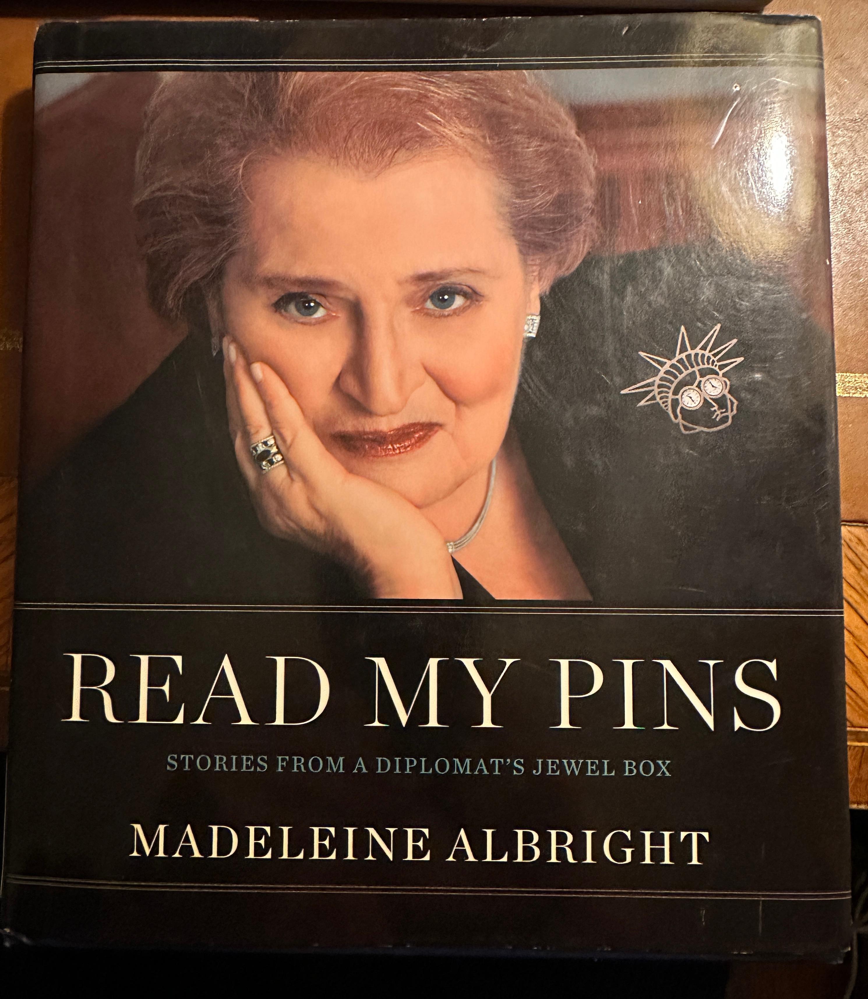Contemporain Boucles d'oreilles MATL Matilde Poulat pour Madeleine Albright en vente