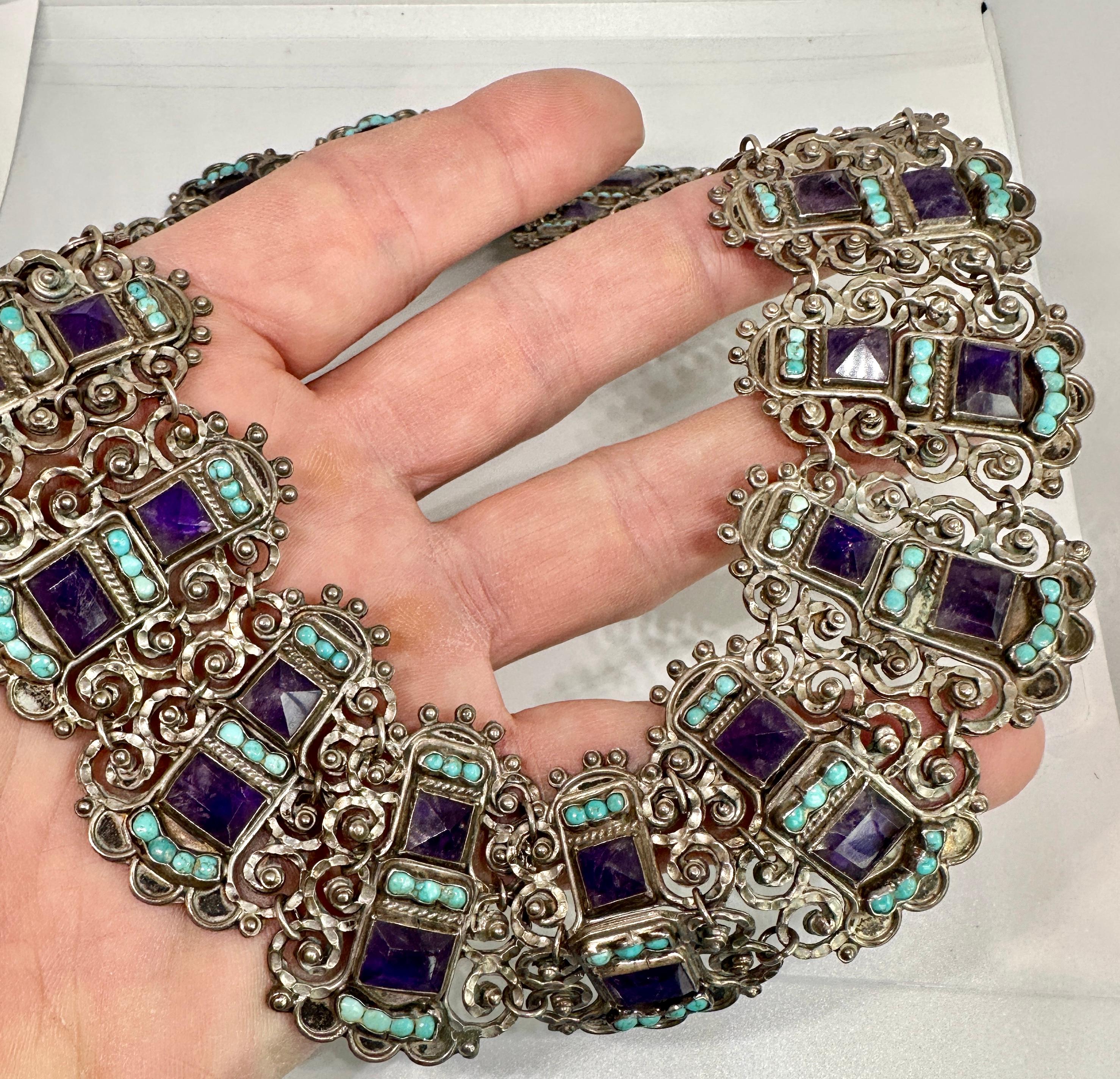 Boucles d'oreilles MATL Matilde Poulat pour Madeleine Albright en vente 2