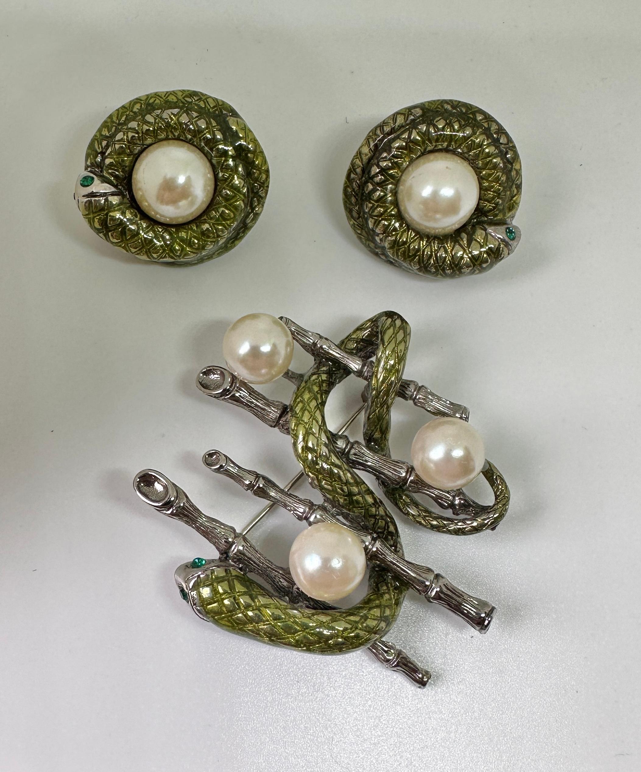 Femenino o masculino Pendientes Broche Serpiente En Rama De Madeleine Albright Y Libro Lee Mis Alfileres en venta