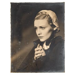 Madeleine Carroll in the thriller "I was a spy", 1933