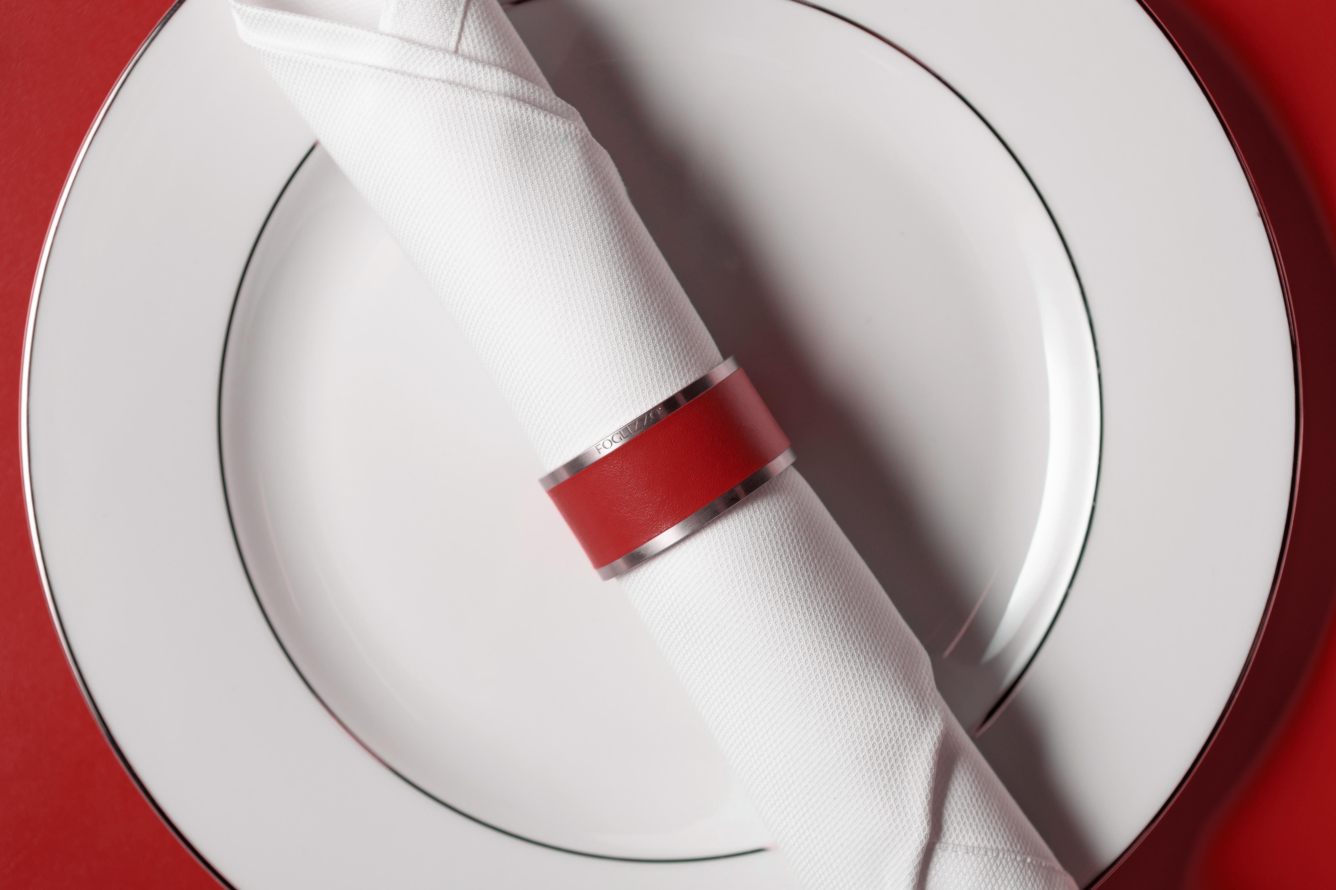 Modern MADELEINE - Napkin Ring - Set di 2 Portatovaglioli - Dark cherry red For Sale