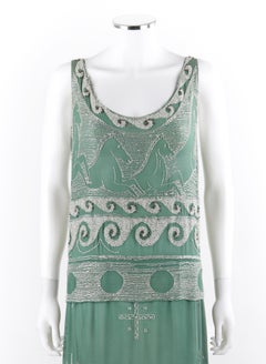 MADELEINE VIONNET c.1924 "Caballitos" Vestido de flapper con cuentas de cristal verde suave