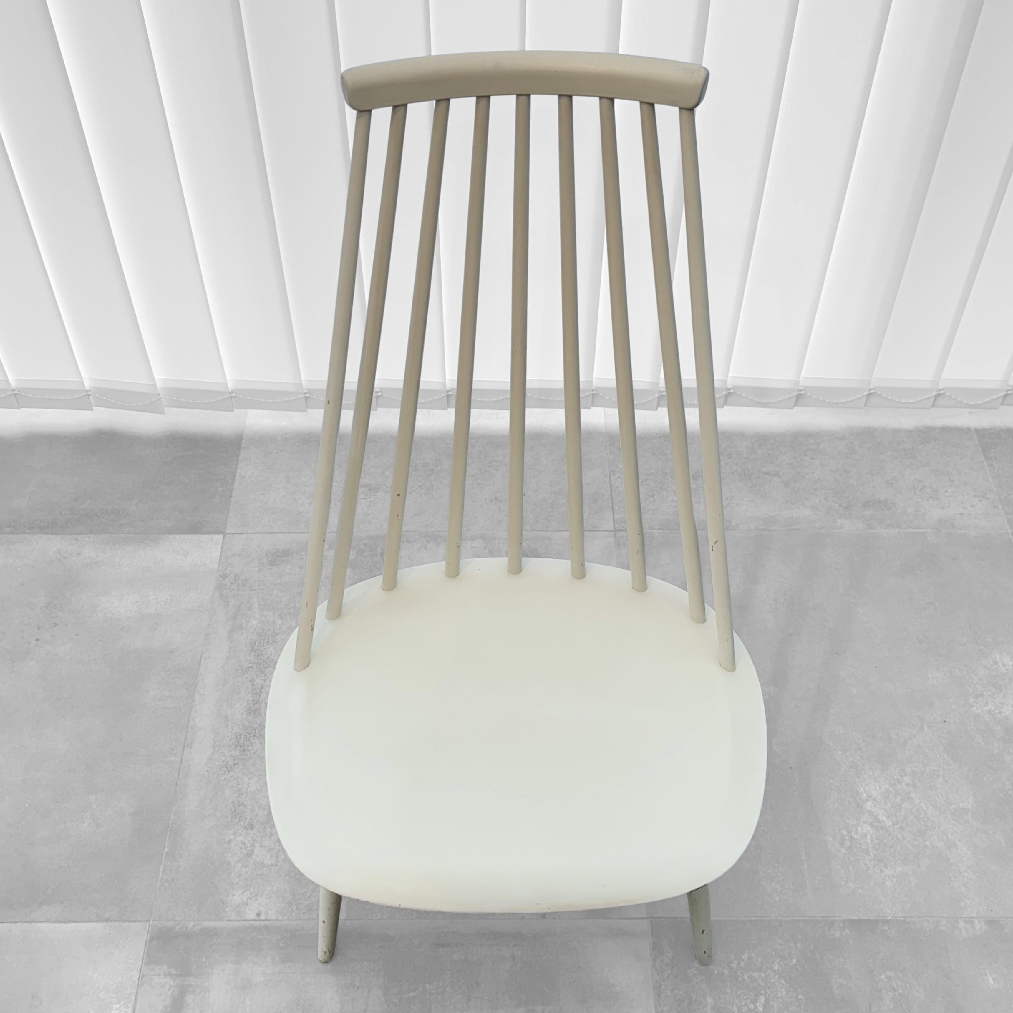Mademoiselle mid century easy chair by Ilmari Tapiovaara for Edsbyverken, Sweden For Sale 2