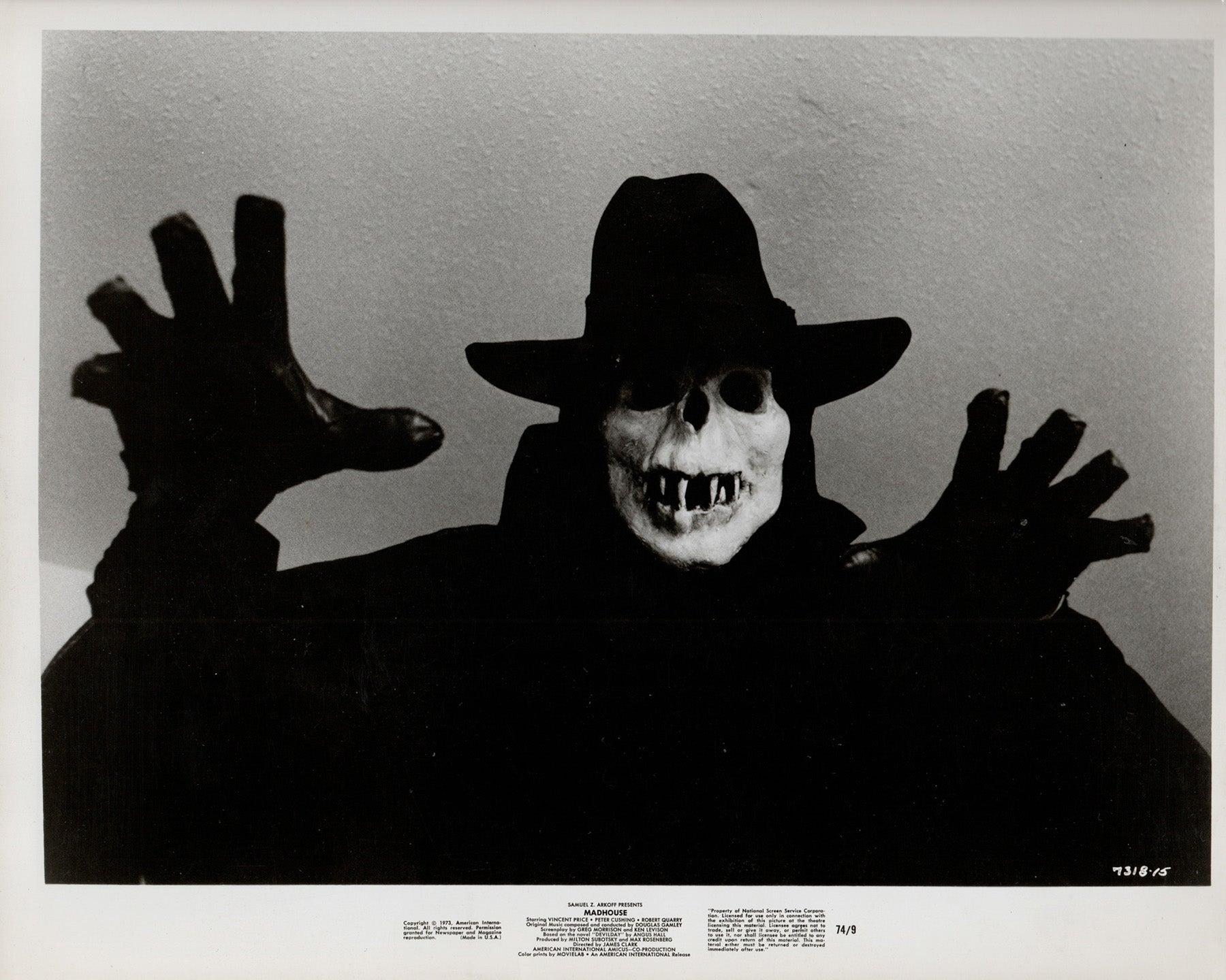 Madhouse (1974) Presse-Werbebild - gerahmt (Holz) im Angebot