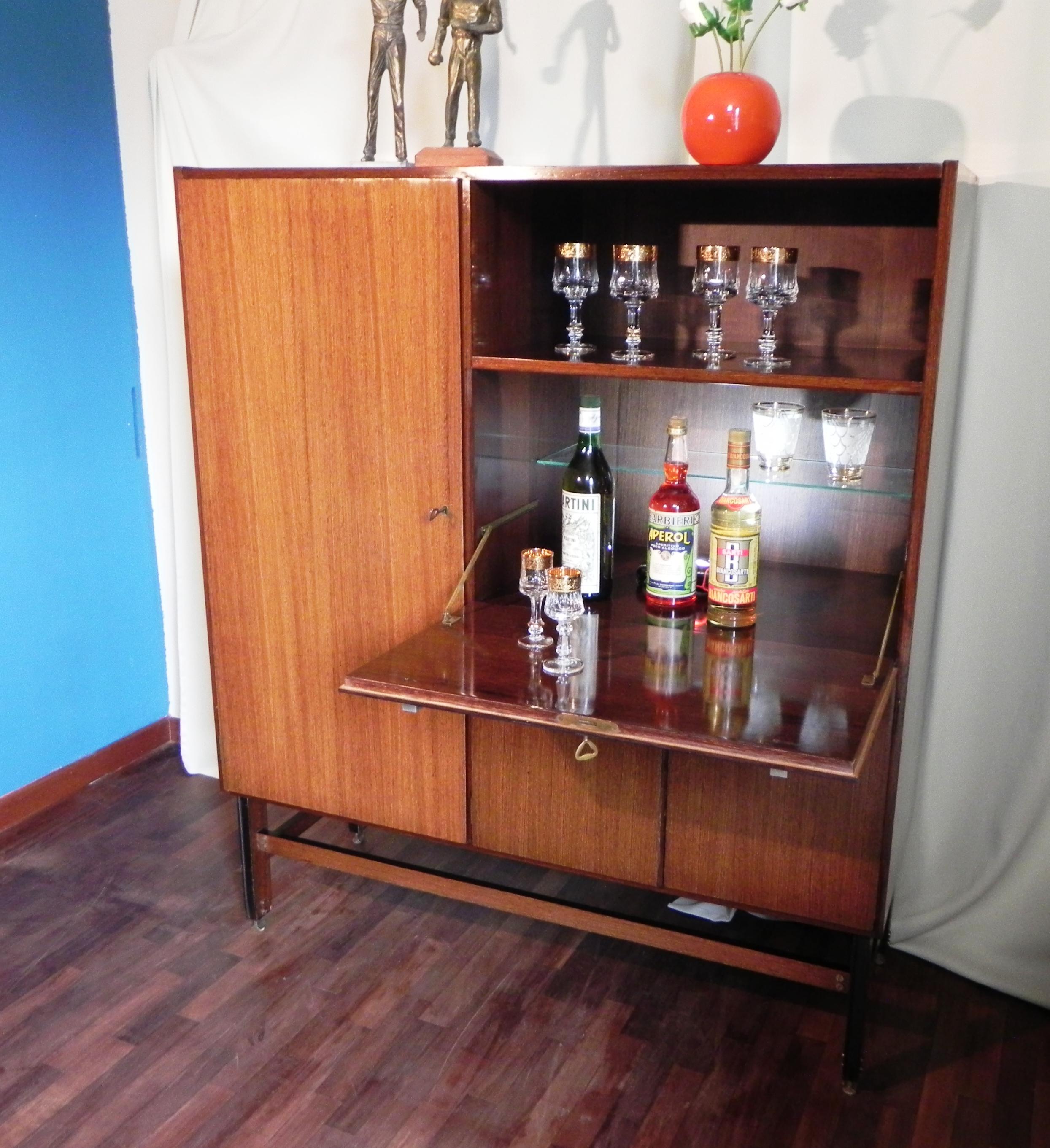 1950s sideboard For Sale 2