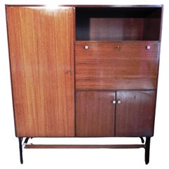 Vintage 1950s sideboard