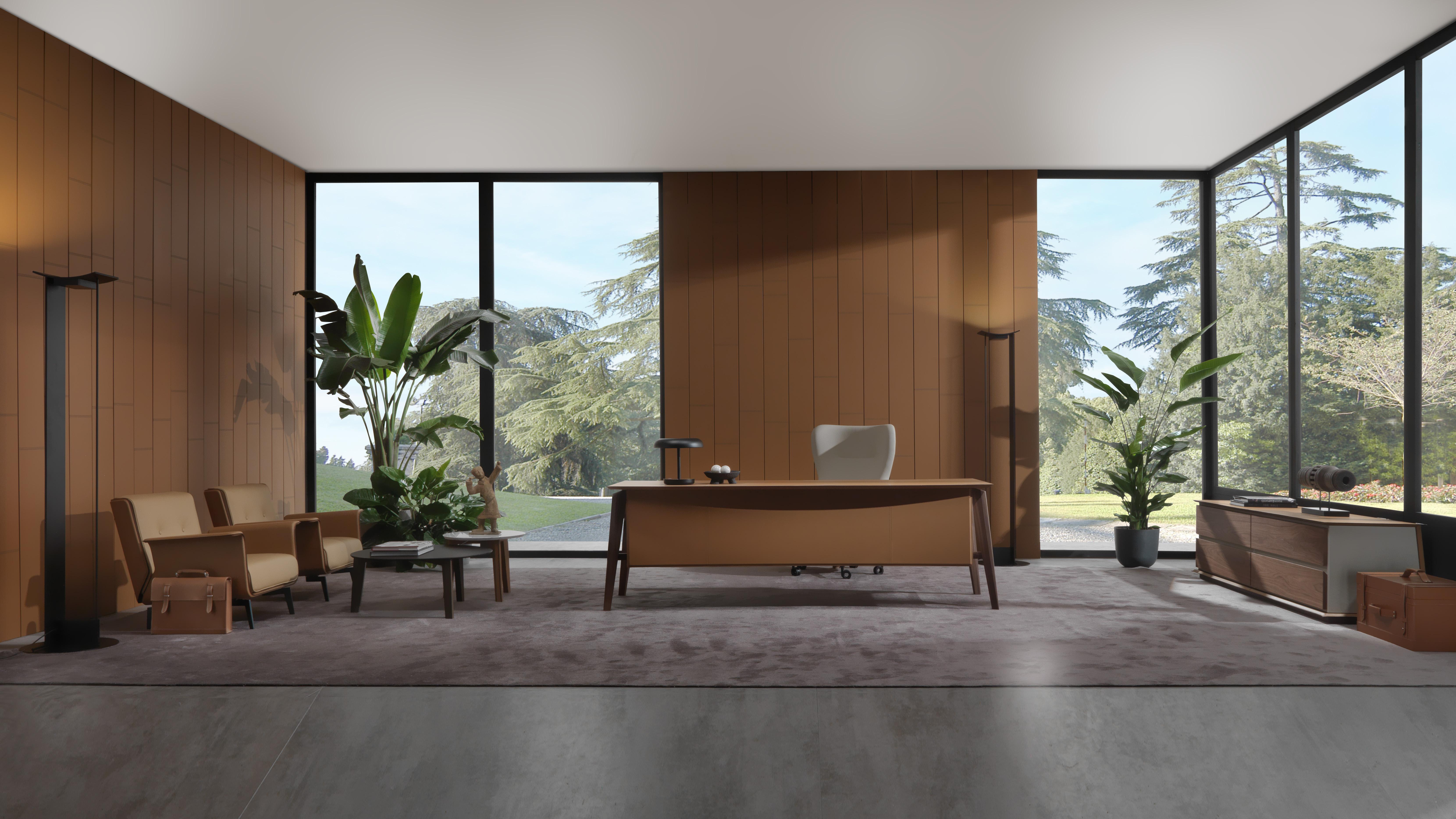 Italian Buffet Naviglio avec cadre en cuir et 4 tiroirs spacieux. en vente