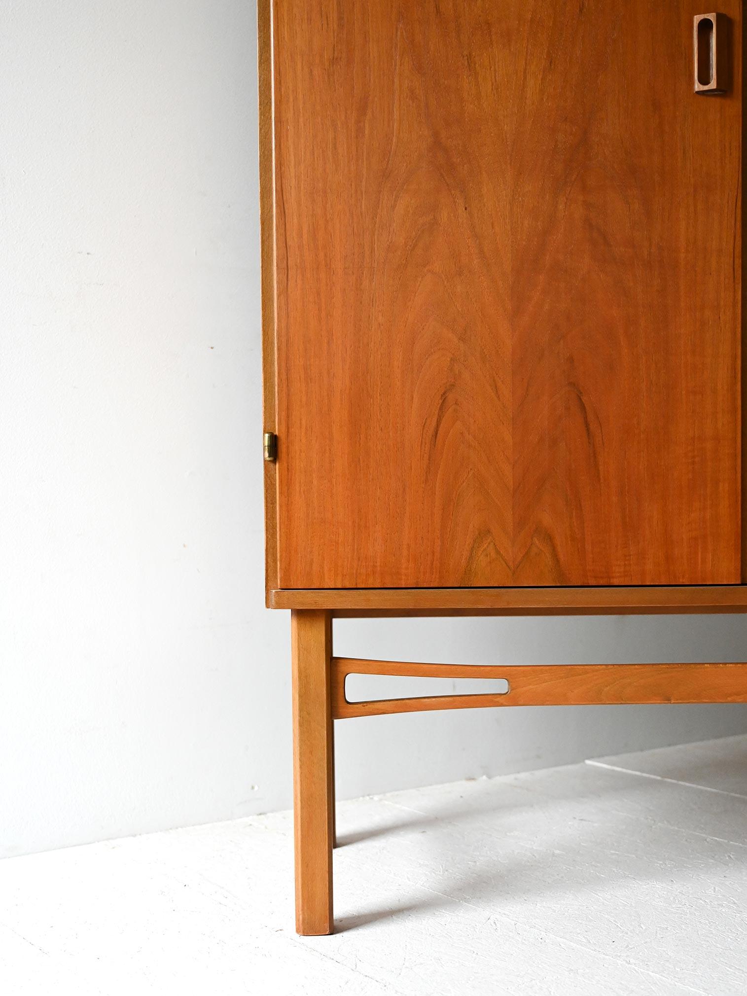 Scandinavian sideboard from the 1960s For Sale 1