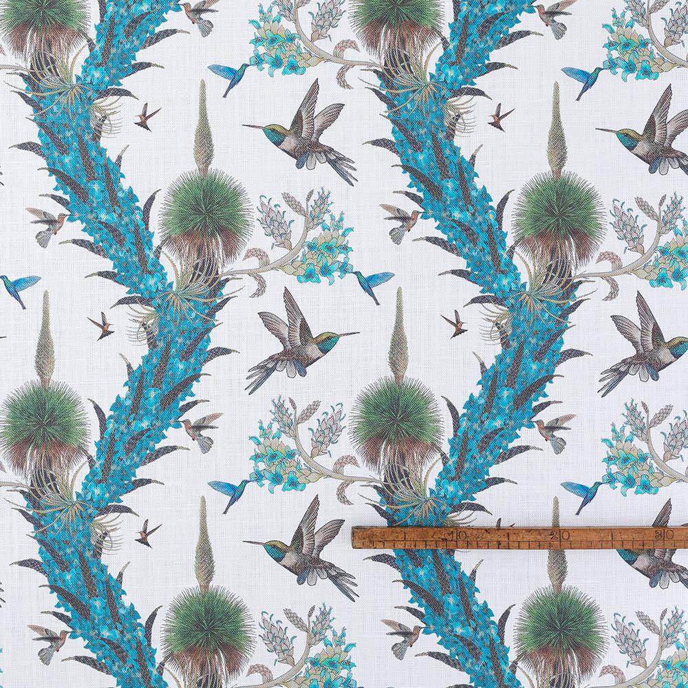 Contemporary Madidi Hummingbirds in Cream Botanical Wallpaper For Sale