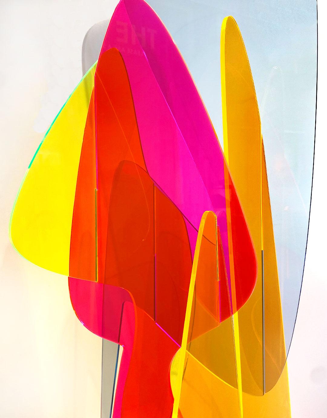 Organism #10, farbenfrohe Acryl-3D-Skulptur, leuchtende Plexiglas-Skulptur in Rosa, Organismendesign im Angebot 1