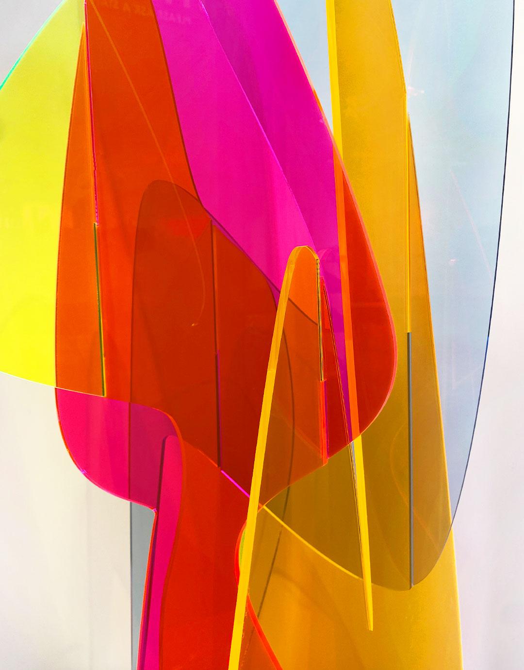 Organism #10, farbenfrohe Acryl-3D-Skulptur, leuchtende Plexiglas-Skulptur in Rosa, Organismendesign im Angebot 3