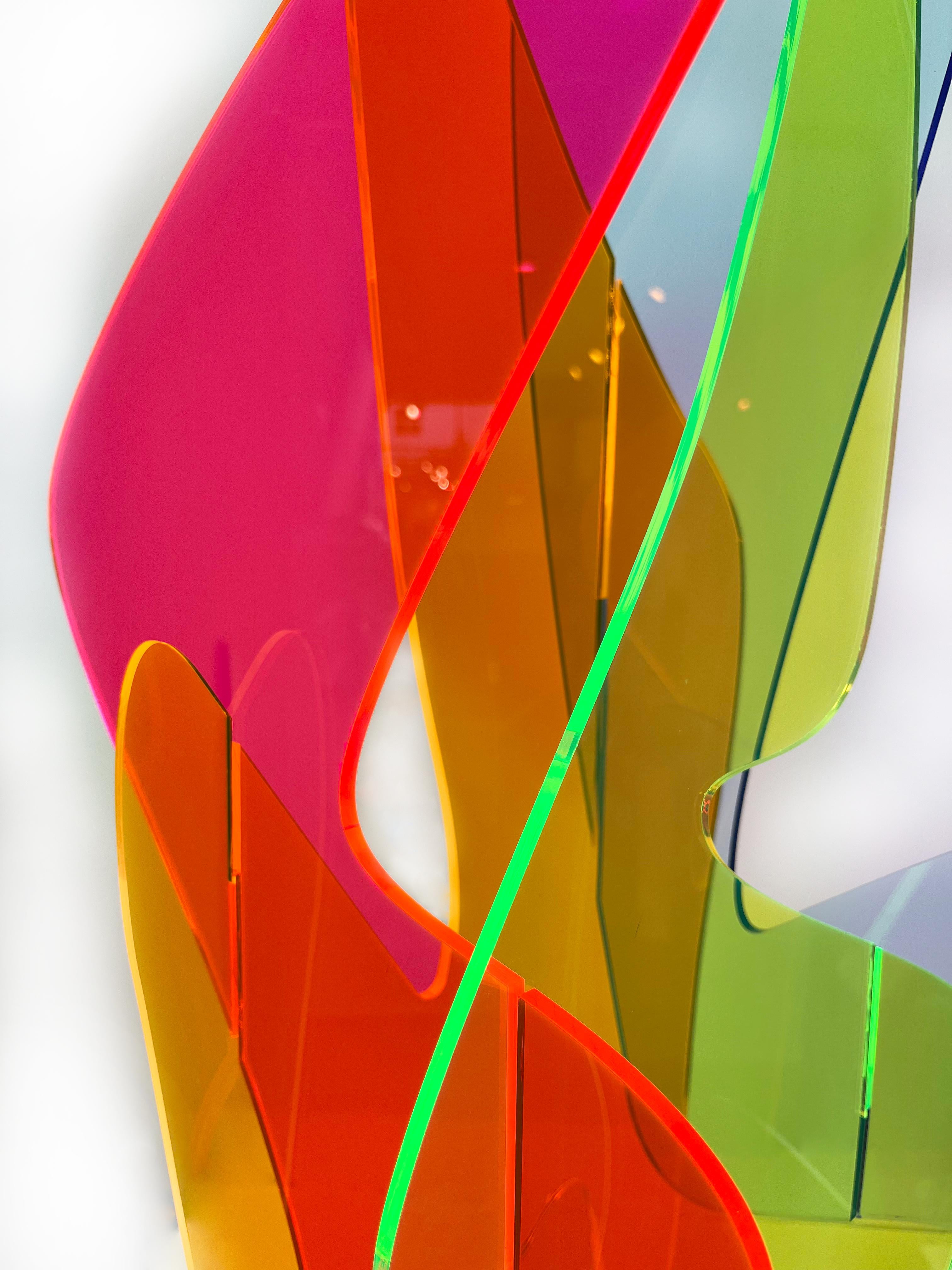 Organism #11, colorful acrylic 3D sculpture, vibrant plexi design sculpture - Sculpture by Madison Brimble