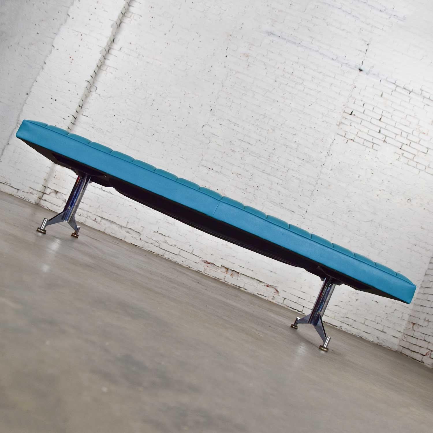 Madison Furn. Vinyl Faux Leather Turquoise Chrome Bench Daybed Style A. Umanoff For Sale 3