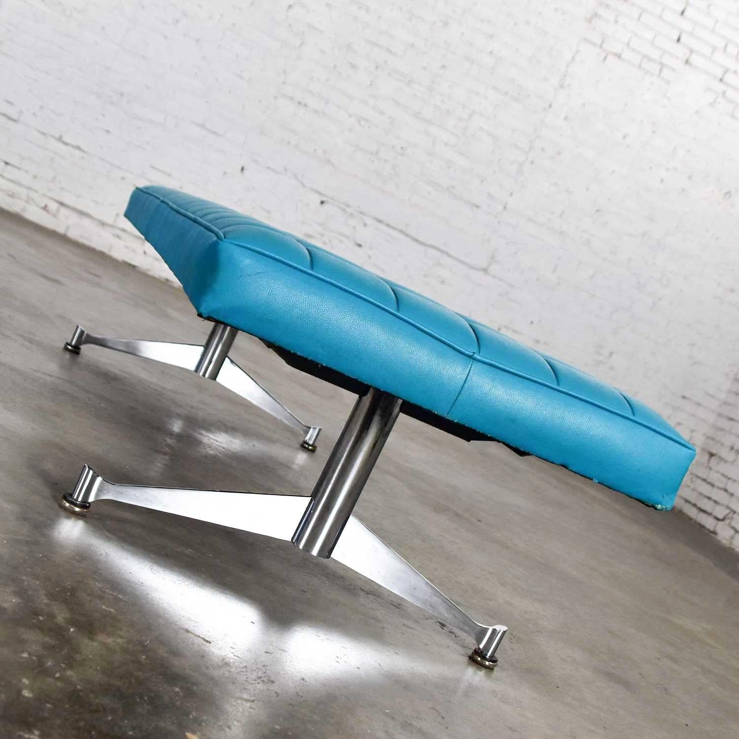 Madison Furn. Vinyl Faux Leather Turquoise Chrome Bench Daybed Style A. Umanoff For Sale 1