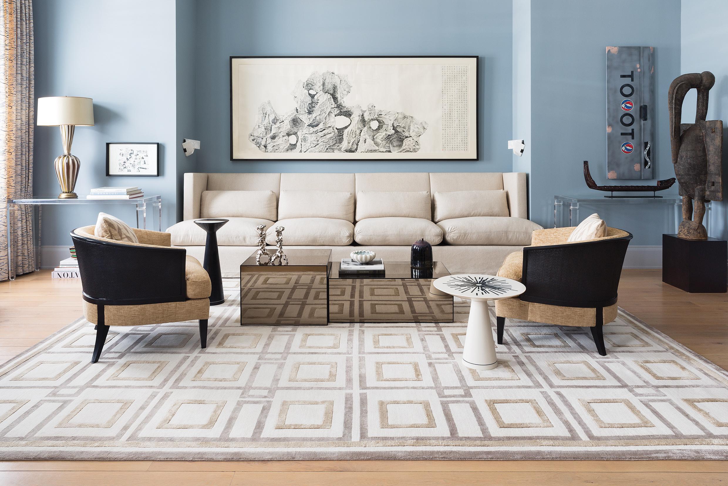 Featuring subtle graphic squares Hand-knotted in raised silk and created in a pared back color palette, Madison is inspired by Manhattan’s angularity and cosmopolitan point of view and pays homage to the city Nunnerley calls home. Nunnerley’s