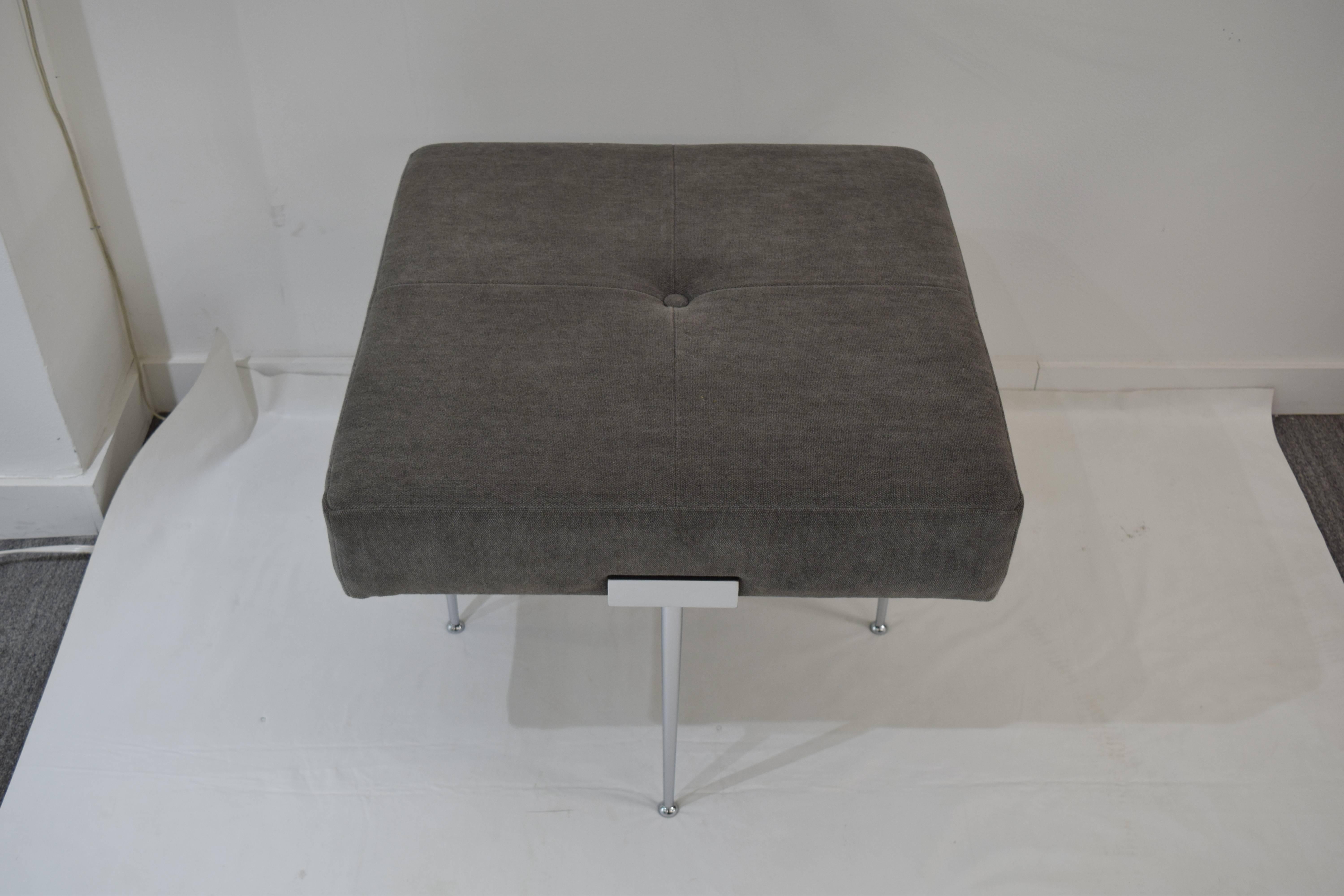 Madison Square Ottoman In New Condition For Sale In New York, NY