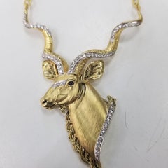 Madleine Kay 18k Yellow Gold "Kudu Head" with Diamonds Paved and Sapphire Eyes