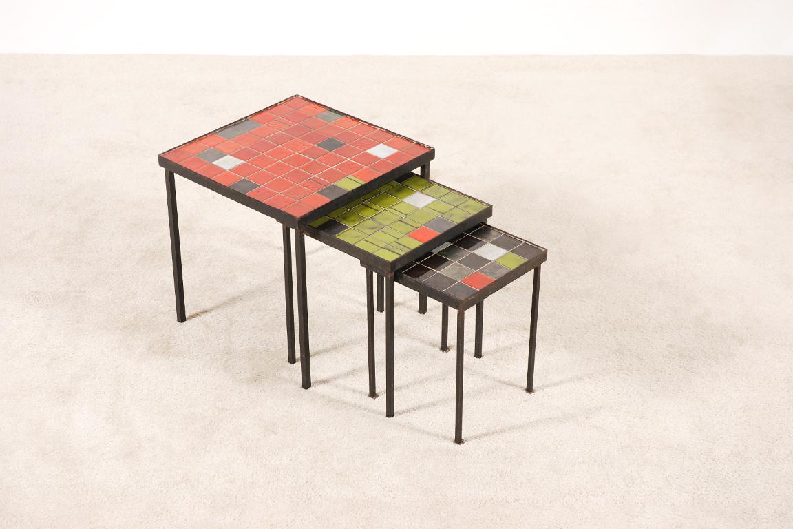 Mado Jolain and René Legrand, Set of 3 Nesting Tables In Excellent Condition In Paris, FR