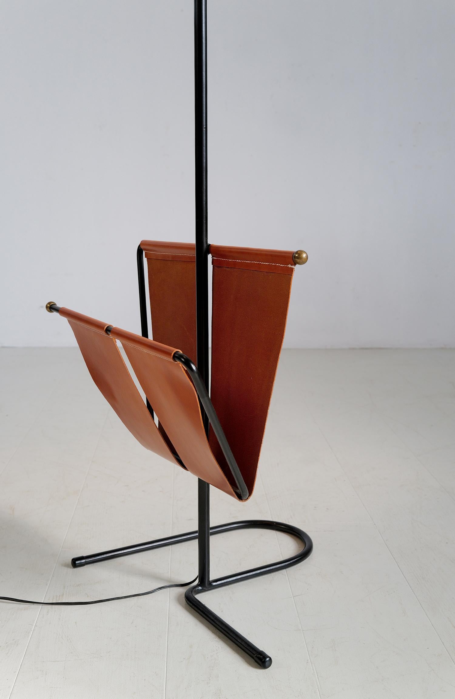 Mado Jolain, Lámpara de pie con revistero, Francia 1956 en venta 2