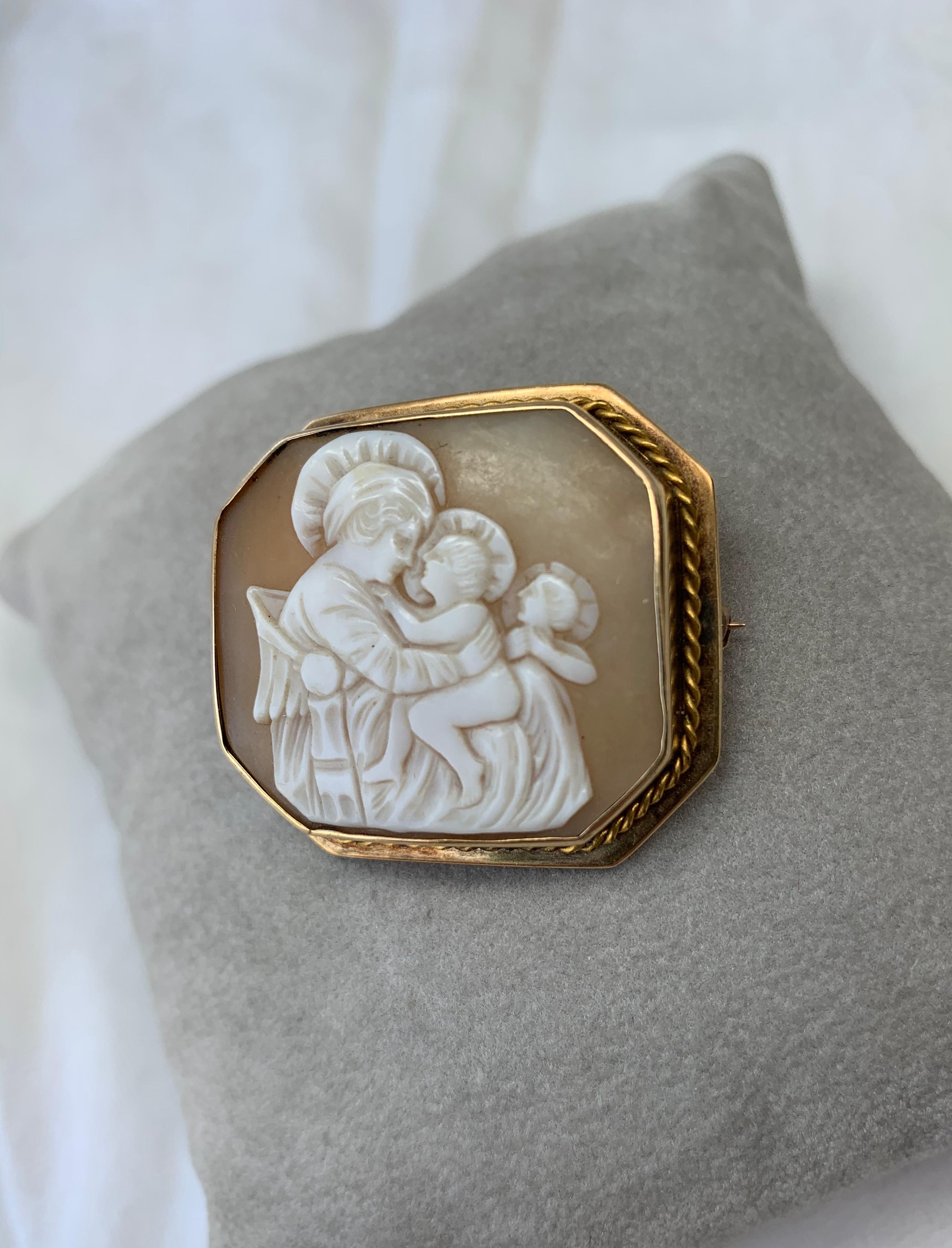 Women's or Men's Madonna and Child Guardian Angel Cameo Brooch Pin Gold Antique Victorian Rare For Sale