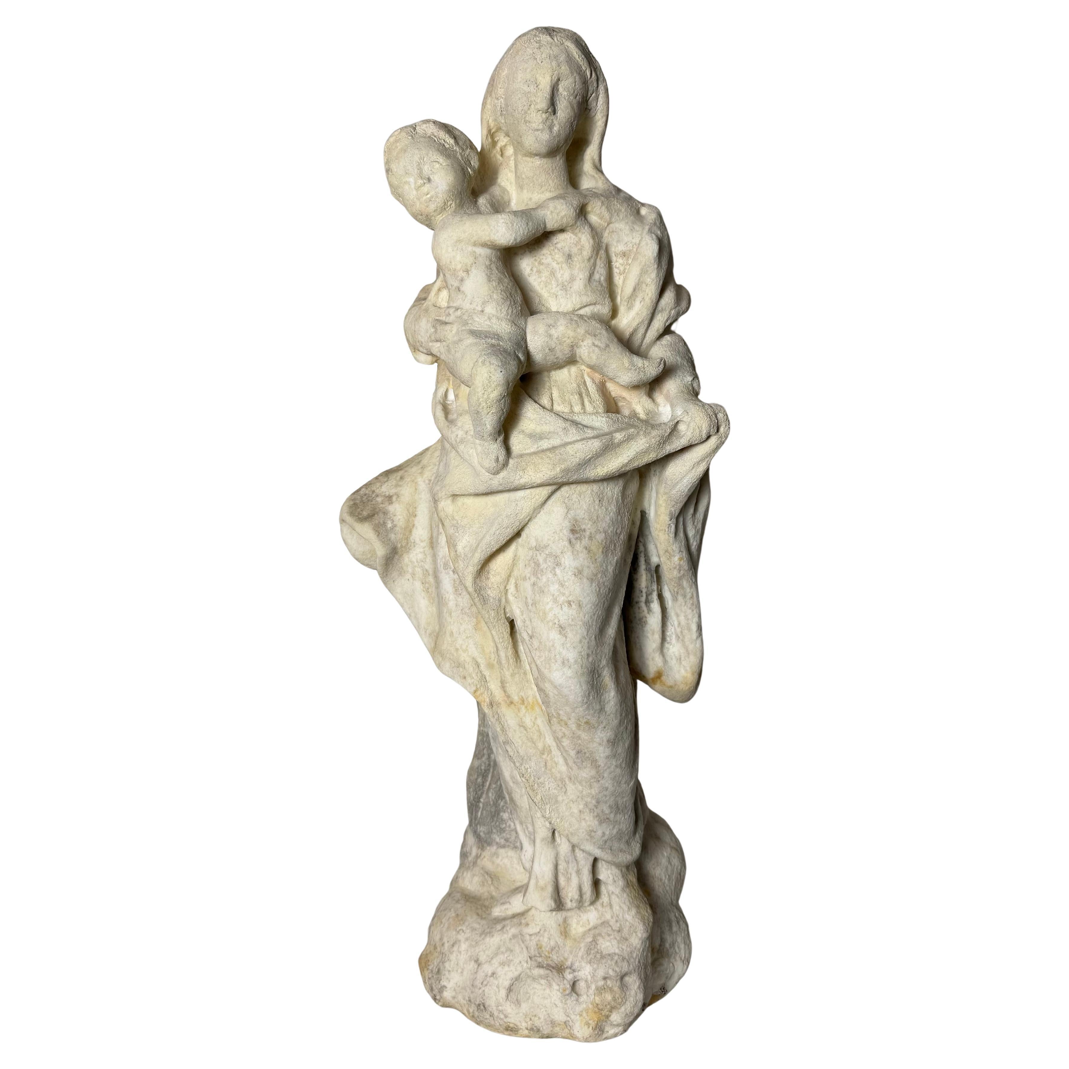 Madonna and Child in statuary marble - 16th century