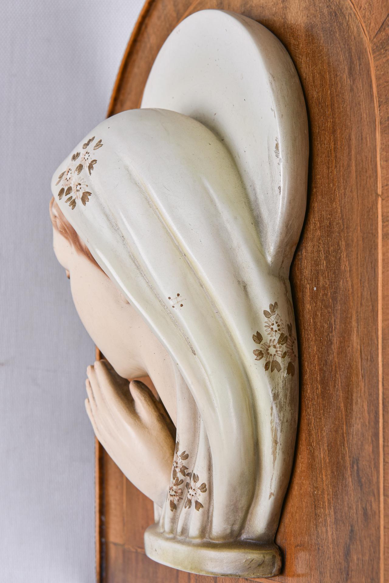 Madonna in Ceramic Bas Relief on a Wooden Panel For Sale 5
