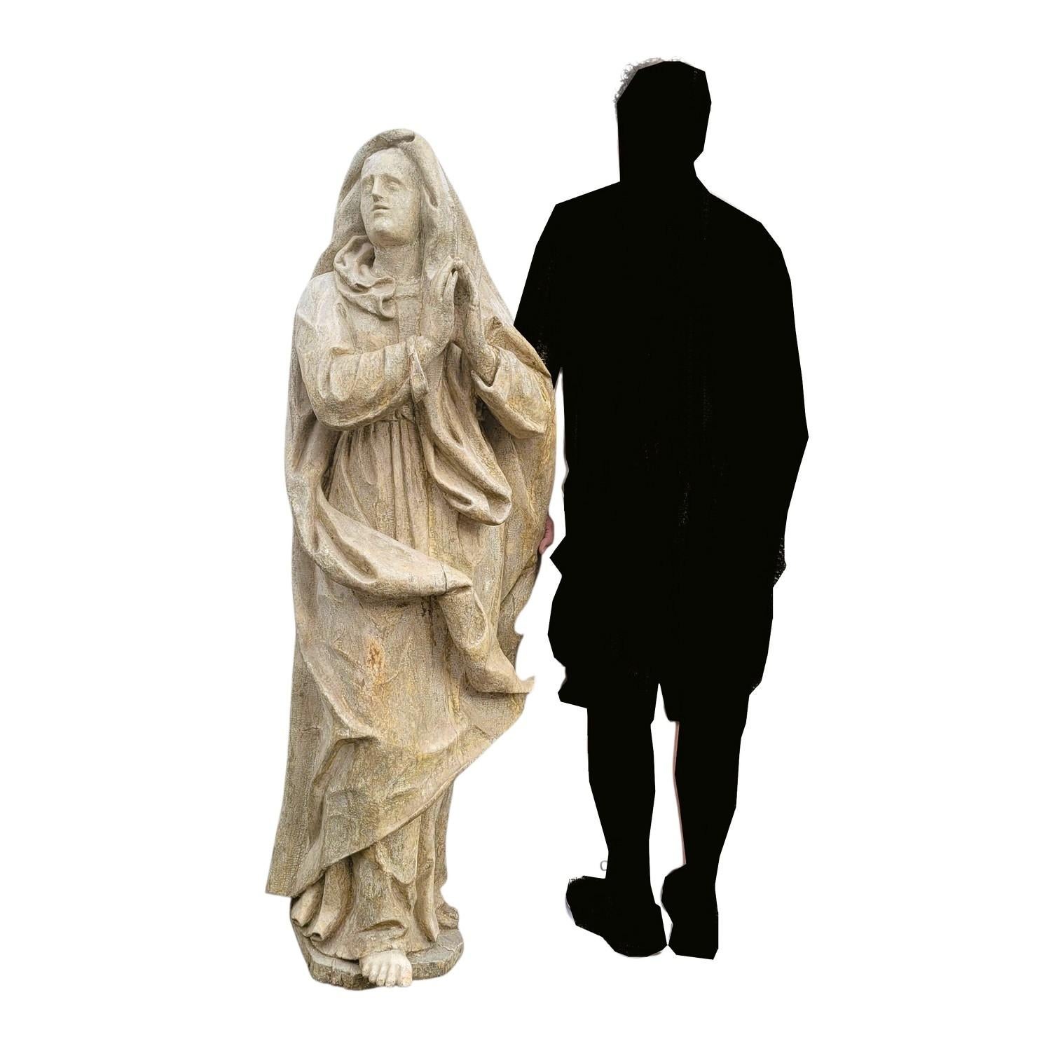 Madonna in Wood laccato H160cm, periodo XVII secolo in vendita 8